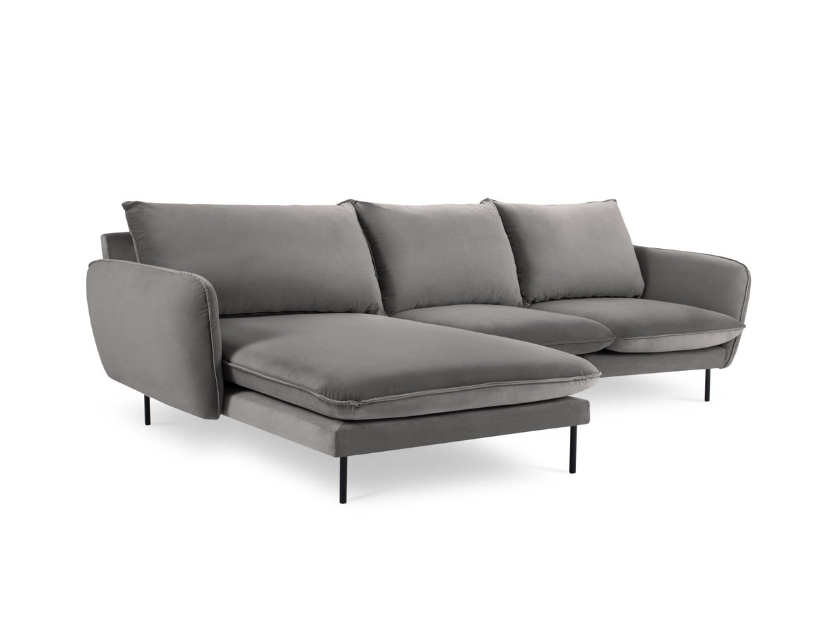 Vienna Velour Ecksofa links 5 Sitzer 170cm in Light Grey/Schwarz-Bluvel präsentiert im Onlineshop von KAQTU Design AG. Ecksofa links ist von Cosmopolitan Design
