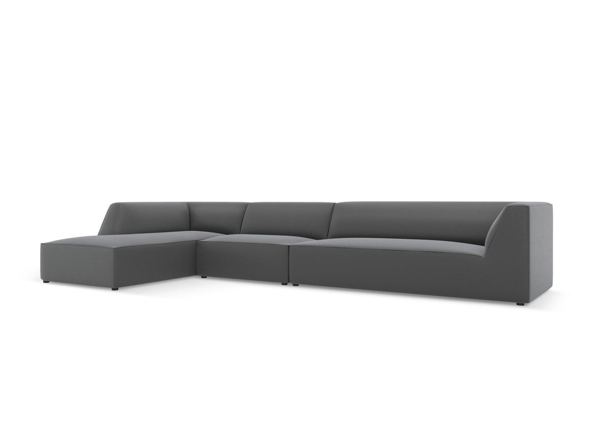 Modulares Ecksofa Siena in Light Beige mit lederähnlichem Bezugsstoff, schwarzen Kunststoffbeinen und moderner Eckform, 5-Sitzer, 180 cm Tiefe.
