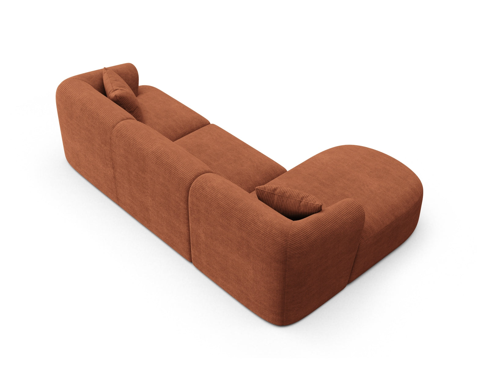 Elegantes 4-Sitzer Ecksofa Campi in sanftem Terracotta, perfekt für moderne Wohnkonzepte und gemütliche Entspannungsecken von Cosmopolitan Design.