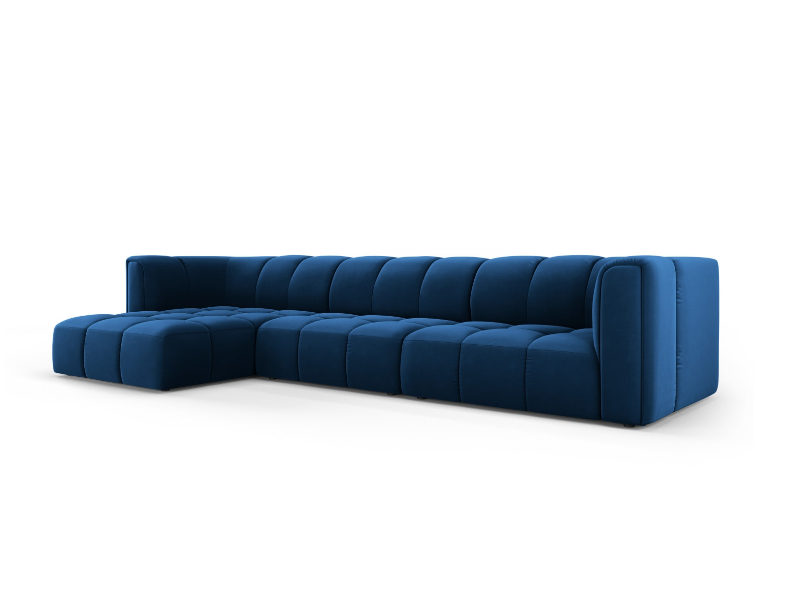 Elegantes 5-Sitzer Ecksofa Moritz in Royal Blue-Bluvel, ideal für stilvolle Wohnräume, präsentiert von Cosmopolitan Design.