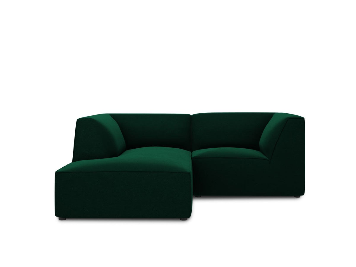 Modulares Ecksofa in Beige-Samt mit Récamiere links, Massivholzrahmen, schwarzen Kunststoffbeinen und weicher Samtpolsterung.
