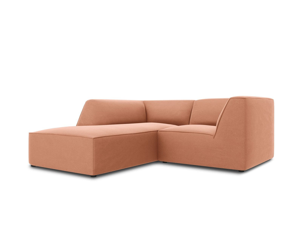 Modulares Ecksofa in Beige-Samt mit Récamiere links, Massivholzrahmen, schwarzen Kunststoffbeinen und weicher Samtpolsterung.