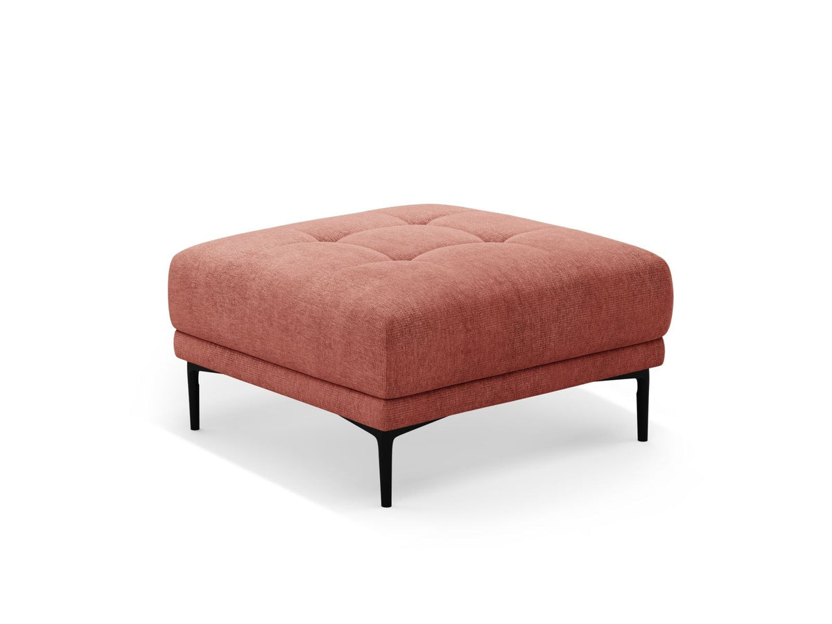 Runder Pouf mit beigem Sorella-Strukturstoff, gepolstertem Sitz und schwarzen Metallbeinen, freistehend fotografiert vor neutralem Hintergrund.