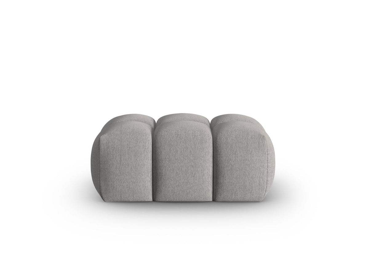 Beiger Pouf Verona mit Sorella-Strukturstoff, Massivholzrahmen und schwarzen Kunststoffbeinen, quaderförmige Sitzfläche.