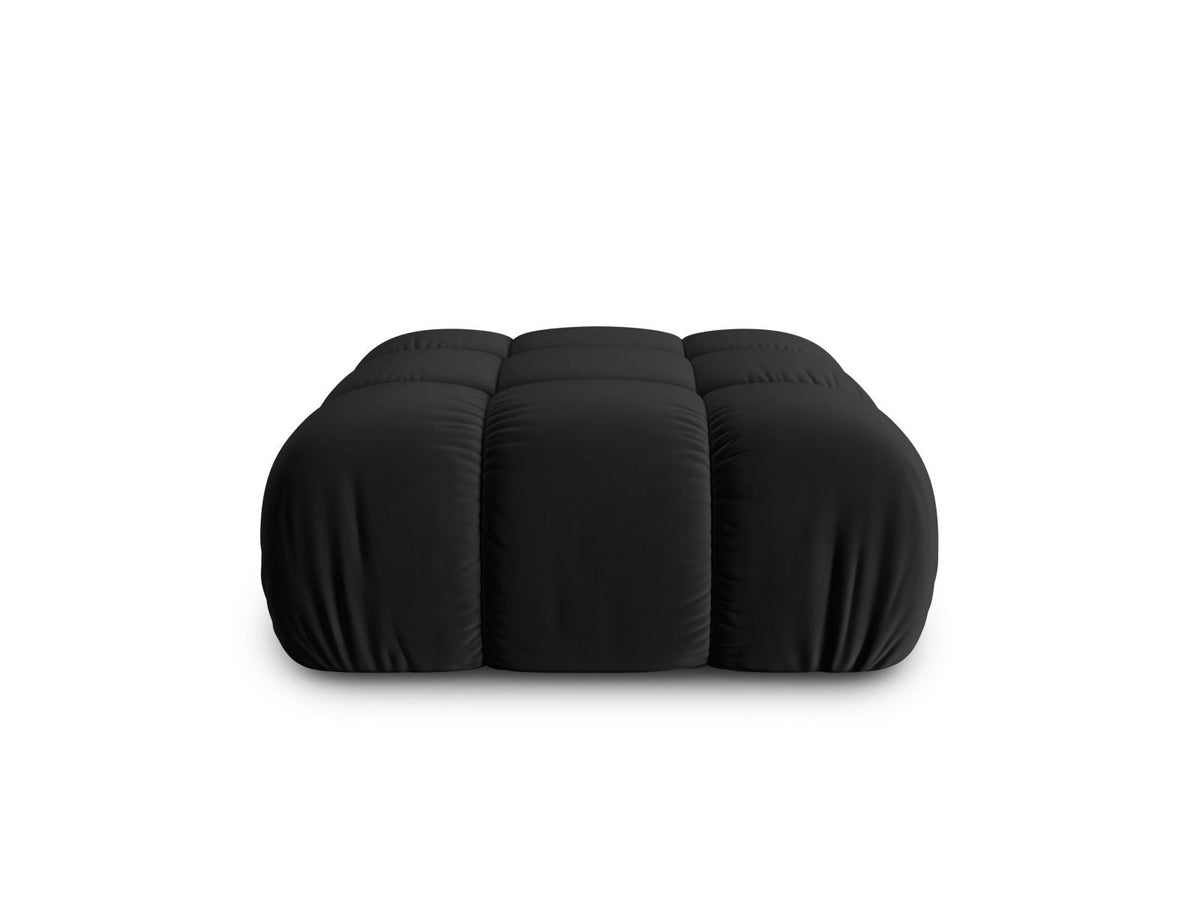 Rosafarbener Samt-Pouf Cortina von Cosmopolitan Design, quadratische Form, schwarze Kunststoffbeine, Sitzhöhe 43cm, Frontalansicht auf hellem Hintergrund