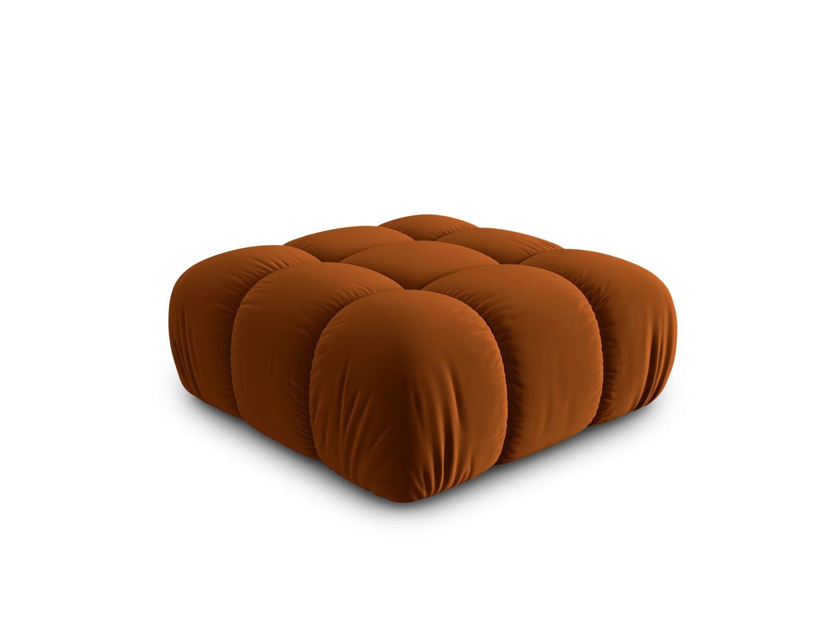 Rosafarbener Samt-Pouf Cortina von Cosmopolitan Design, quadratische Form, schwarze Kunststoffbeine, Sitzhöhe 43cm, Frontalansicht auf hellem Hintergrund
