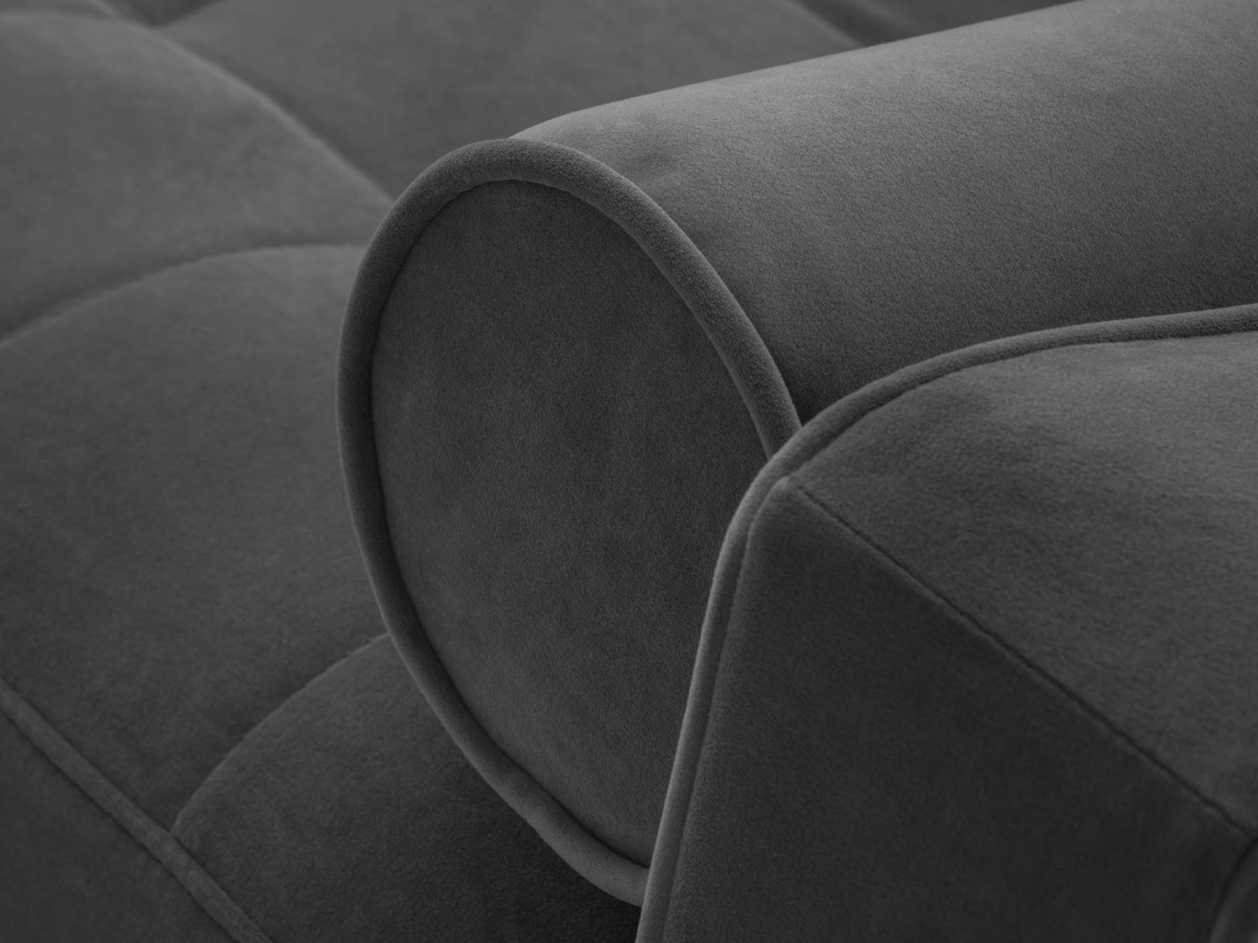 Modernes 5-Sitzer Ecksofa in Dunkelgrau, rechtsseitig, mit praktischer Schlaffunktion und integriertem Stauraum für zusätzlichen Komfort.
