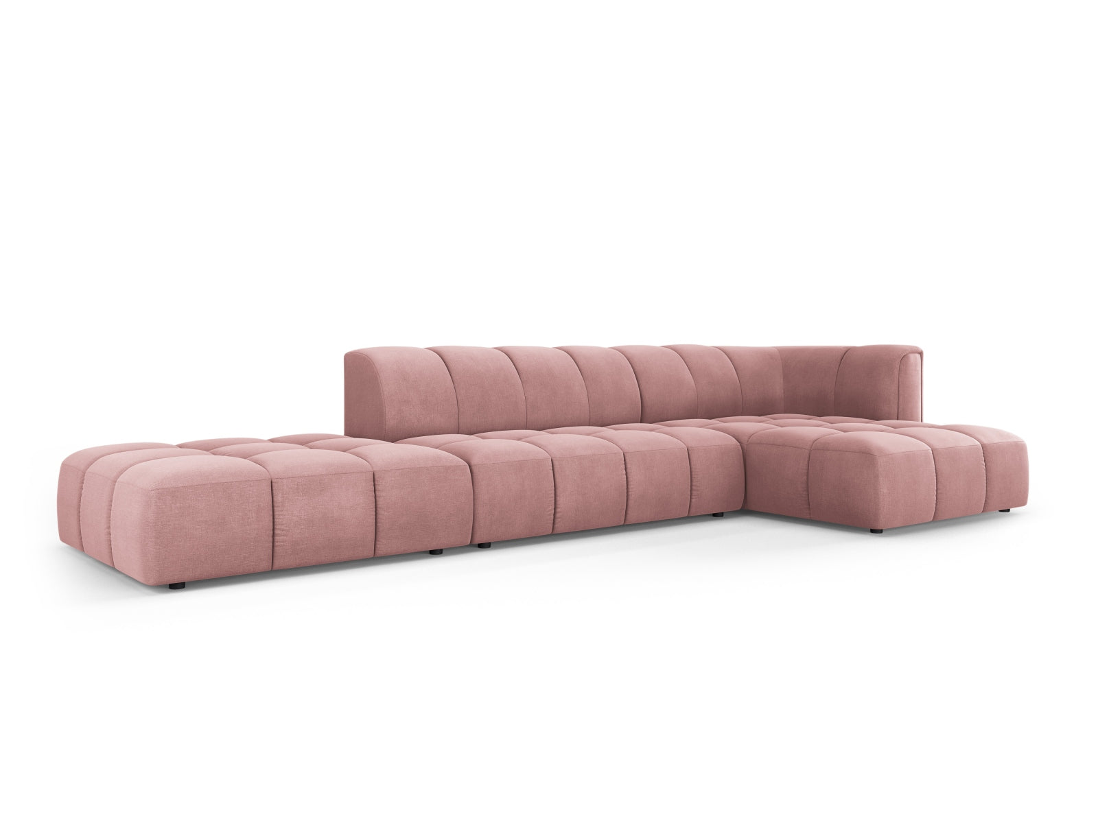 Modernes 5-Sitzer Ecksofa Moritz in lebhaftem Pink, ideal für trendbewusste Wohnräume. Hochwertige Verarbeitung von Cosmopolitan Design.