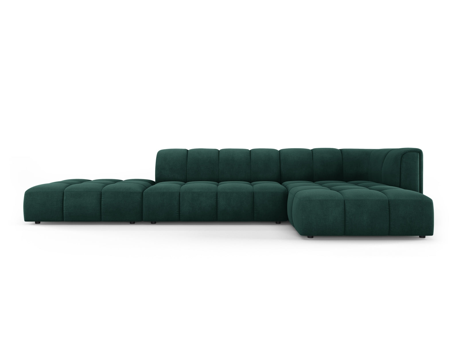 Stilvolles 5-Sitzer Ecksofa Moritz in edlem Flaschengrün, perfekt für gemütliche und zeitgemäße Wohnlandschaften von Cosmopolitan Design.