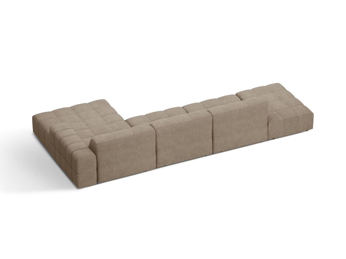 Chicago Ecksofa rechts, 5-Sitzer von Cosmopolitan Design mit Massivholzrahmen, Kunststoffbeinen und Eden-Stoffbezug in Light Beige.