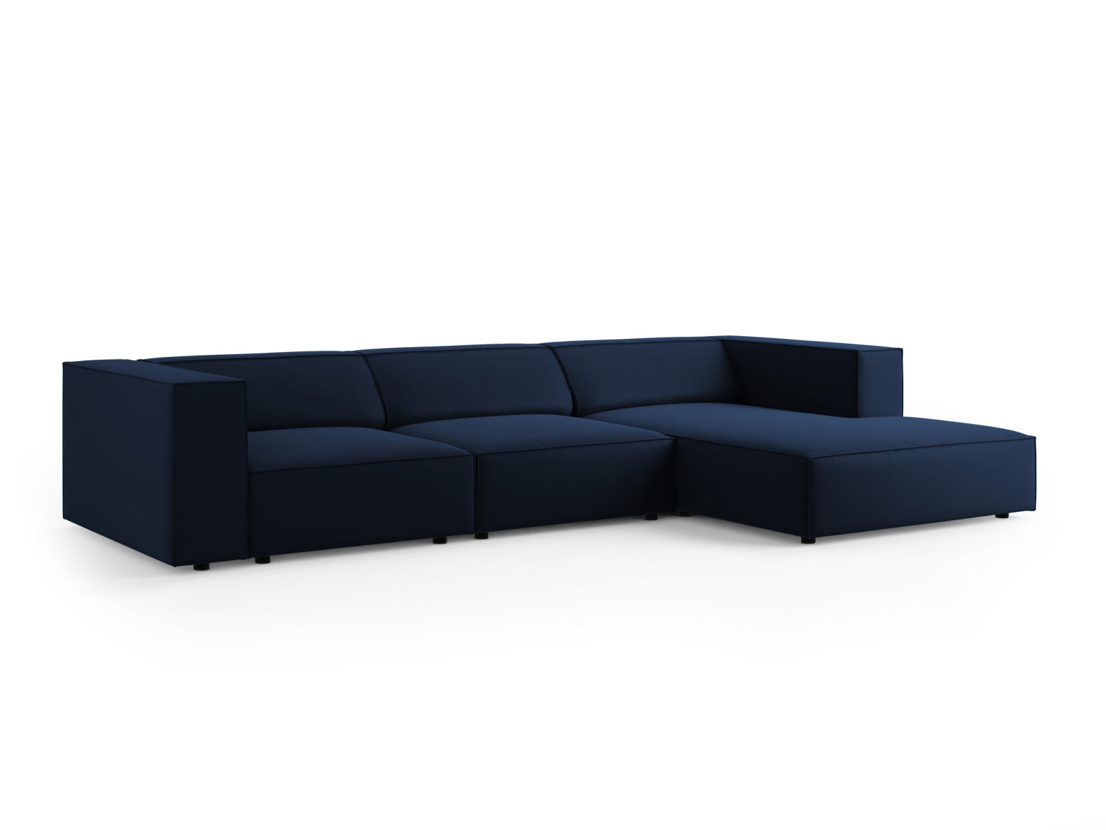 Entdecken Sie das stilvolle Arendal Velour Ecksofa rechts 4 Sitzer von Cosmopolitan Design – ideal für moderne Wohnräume und gemütliche Abende.