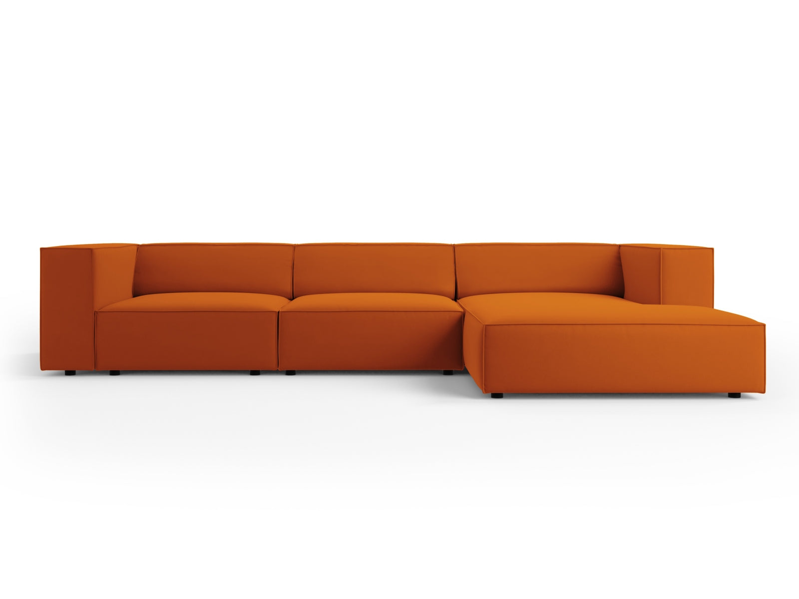 Arendal Velour Ecksofa rechts 4 Sitzer in Terracotta präsentiert im Onlineshop von KAQTU Design AG. Ecksofa rechts ist von Cosmopolitan Design