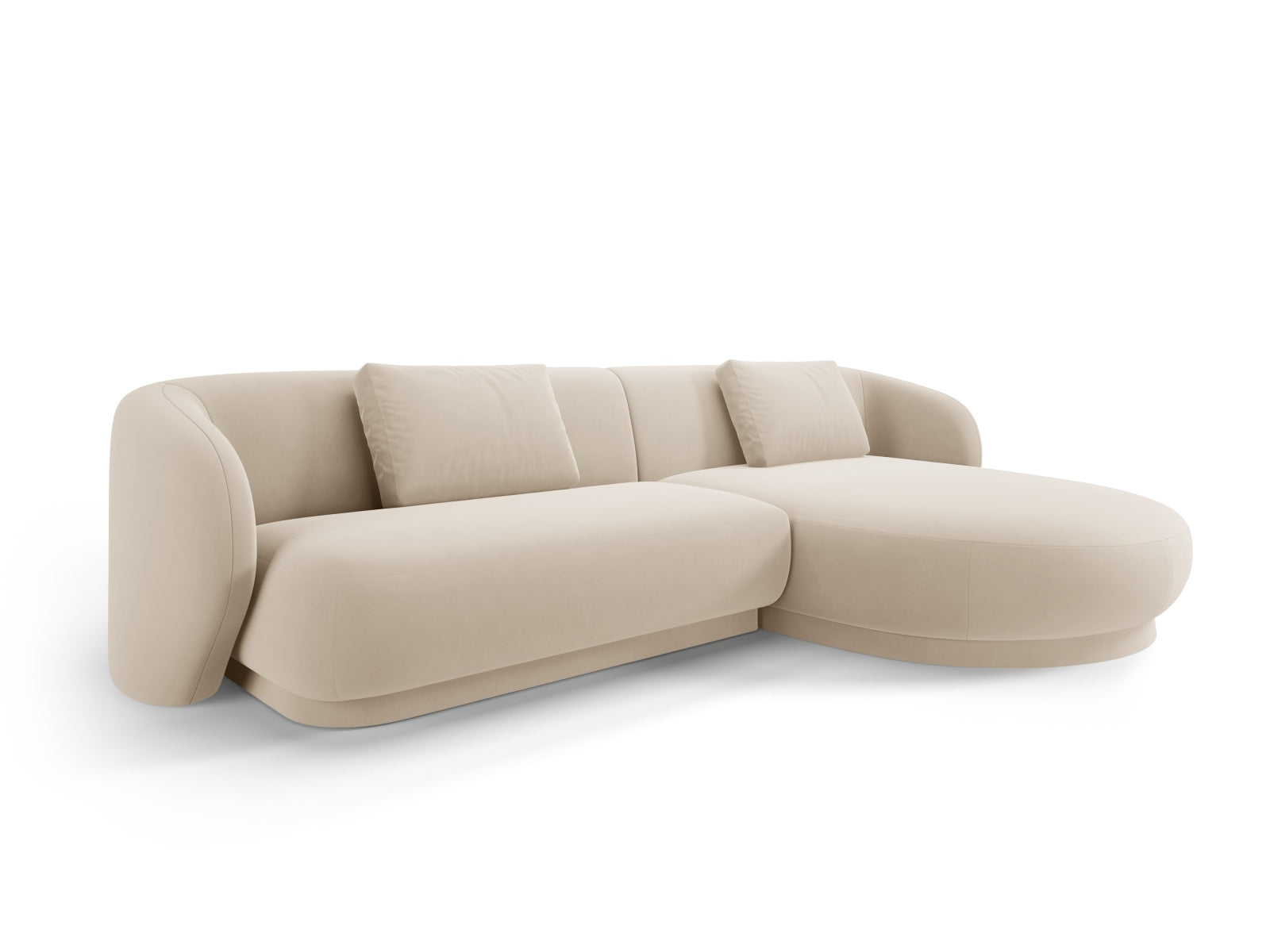Camden Velour Ecksofa rechts 4 Sitzer in Beige präsentiert im Onlineshop von KAQTU Design AG. Ecksofa rechts ist von Cosmopolitan Design