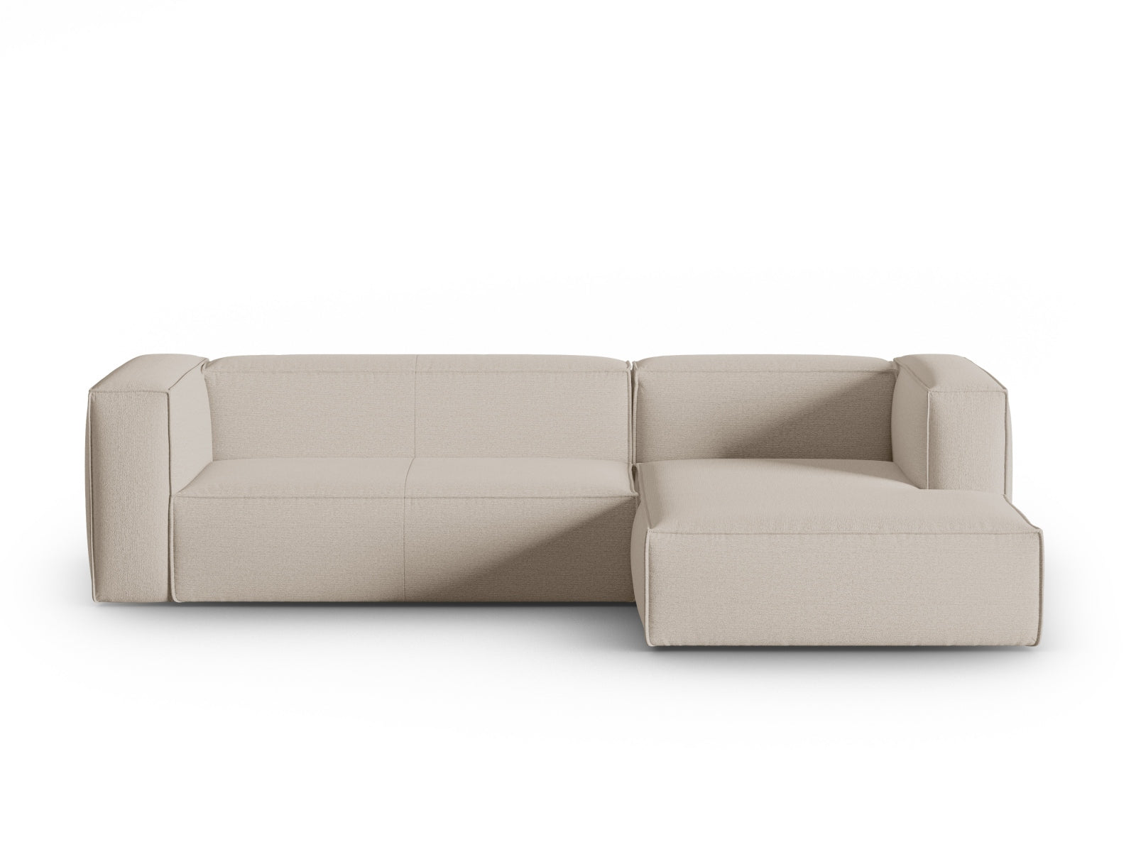 Mackay Ecksofa rechts 4 Sitzer in Beige präsentiert im Onlineshop von KAQTU Design AG. Ecksofa rechts ist von Cosmopolitan Design