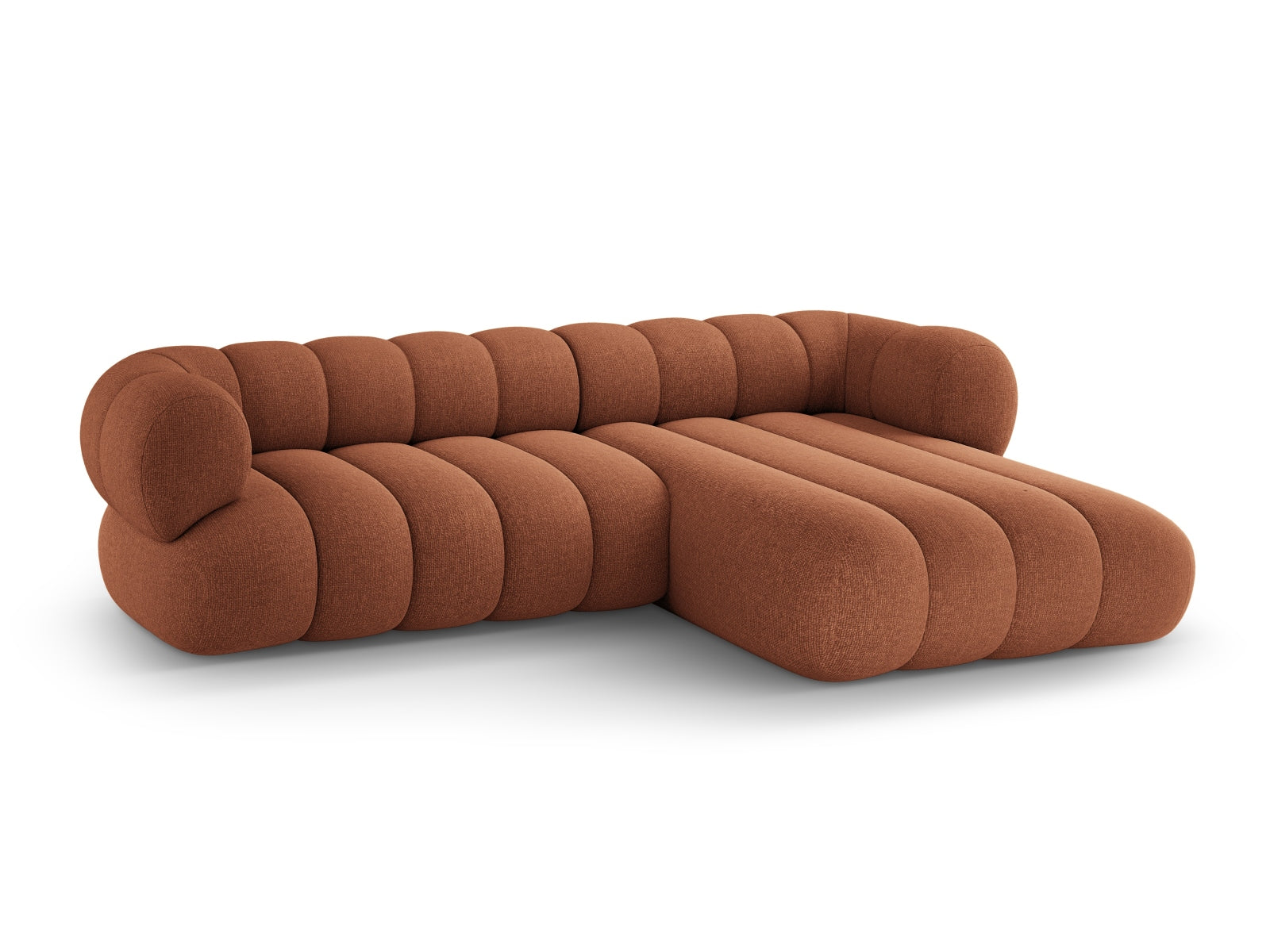 Elegantes Koge Ecksofa rechts, 5 Sitzer in Brick-Eden, perfekt für moderne Wohnzimmer, entworfen von Cosmopolitan Design.