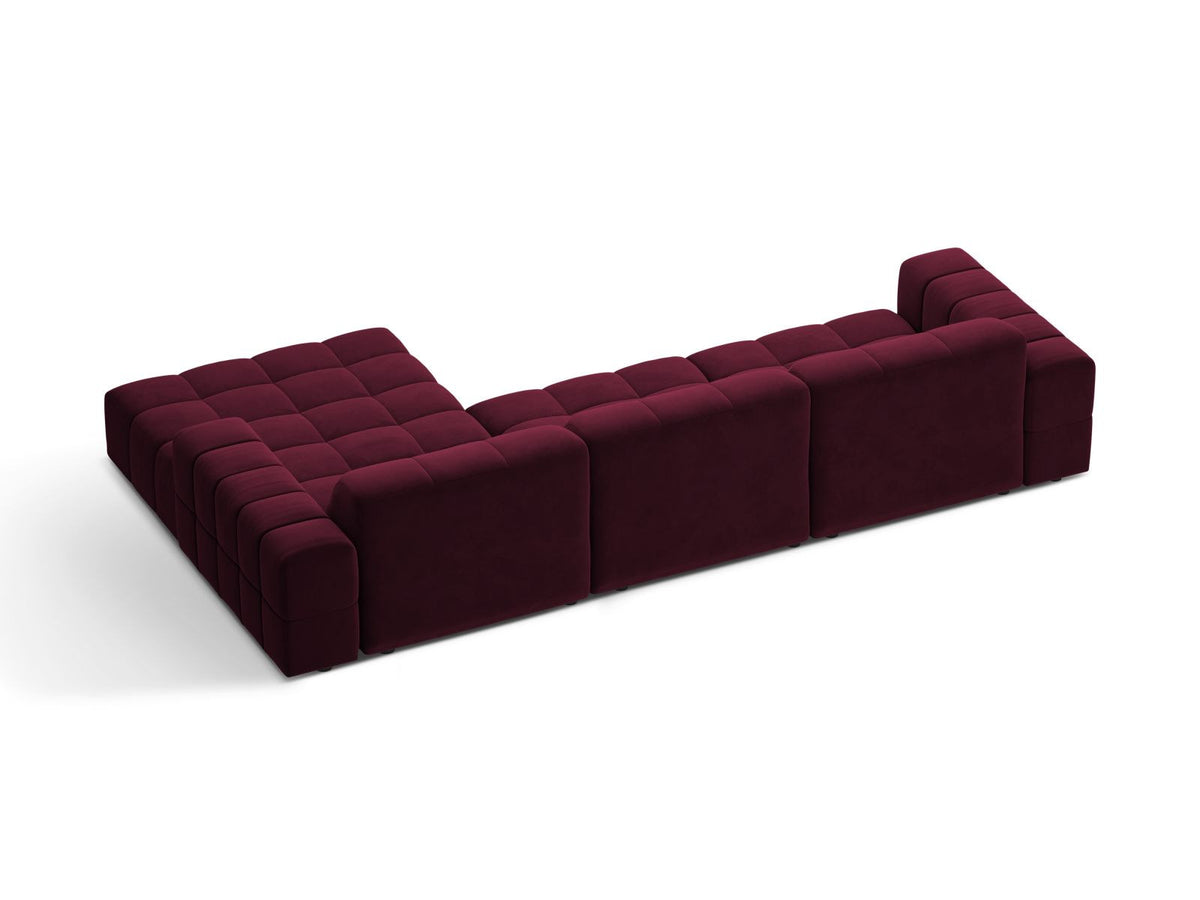 Ecksofa mit Récamiere rechts, Bezug aus Samtstoff in Light Beige, schwarze Kunststoffbeine, massives Holzgestell.