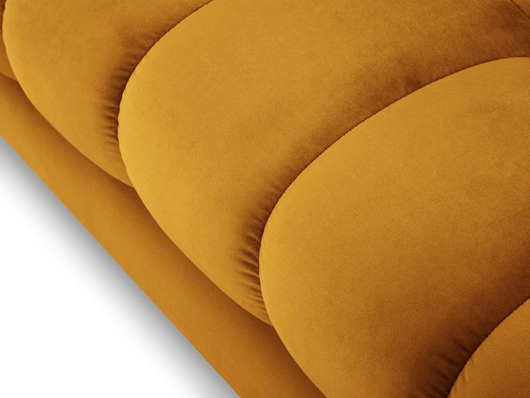 Modernes 5-Sitzer Ecksofa rechts Bali in lebhaftem Yellow-Bluvel, perfekt für entspannte Stunden und ein stilvolles Wohnambiente.