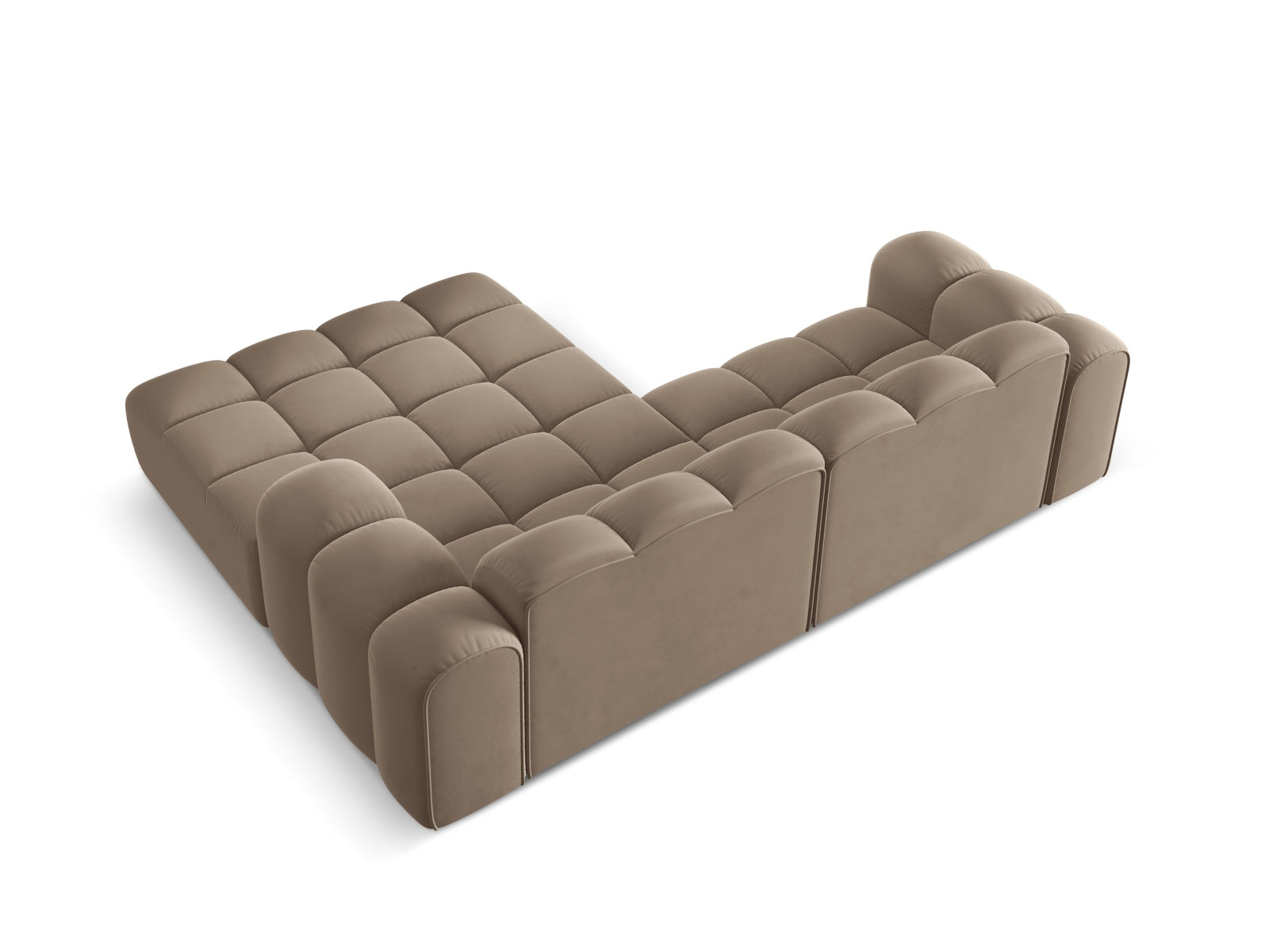Stylisches 3-Sitzer Ecksofa Treno in edlem Cappuccino-Bluvel, perfekt für stilvolle und einladende Wohnbereiche von Cosmopolitan Design.