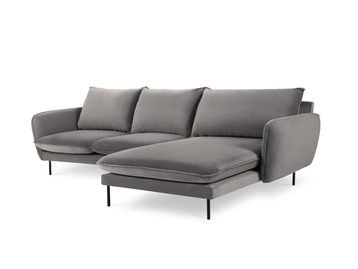 Vienna Velour Ecksofa rechts 5 Sitzer 170cm in Light Grey/Schwarz-Bluvel präsentiert im Onlineshop von KAQTU Design AG. Ecksofa rechts ist von Cosmopolitan Design