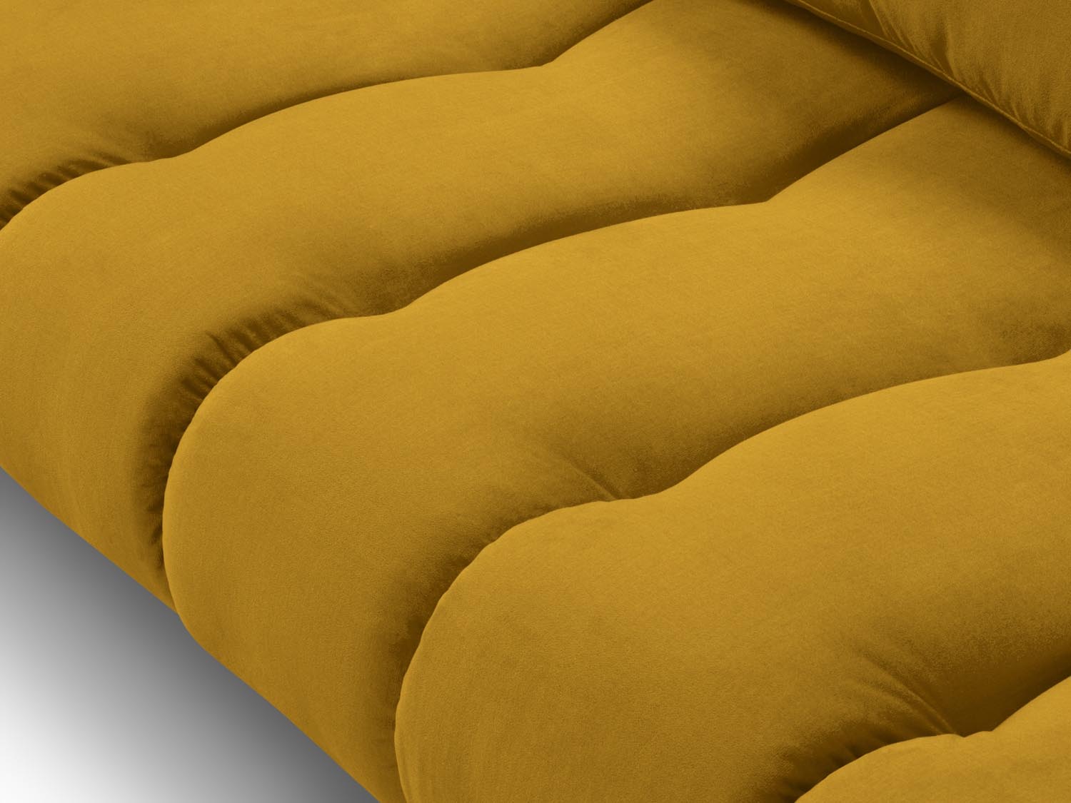 Erleben Sie das stilvolle Hastings Velour Ecksofa rechts 5 Sitzer von Cosmopolitan Design – ideal für Ihr modernes Wohnzimmer und ultimativen Komfort.