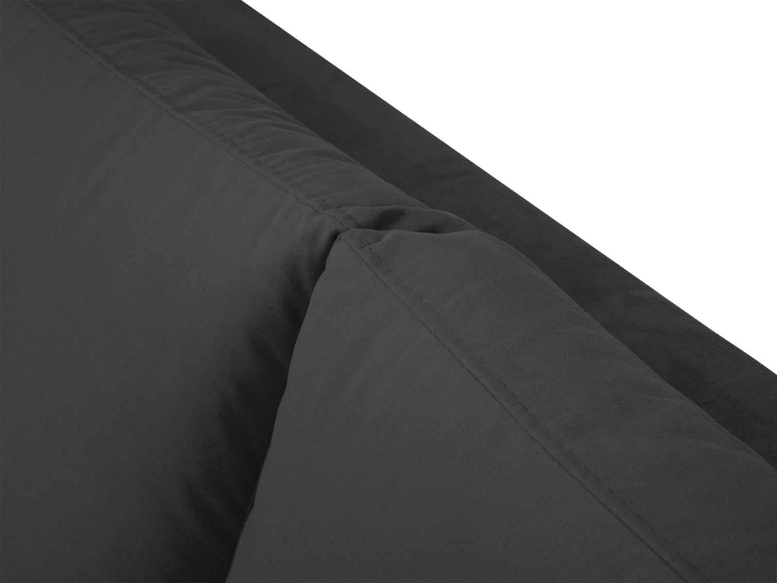 Erleben Sie das stilvolle Hastings Velour Ecksofa rechts 5 Sitzer von Cosmopolitan Design – ideal für Ihr modernes Wohnzimmer und ultimativen Komfort.