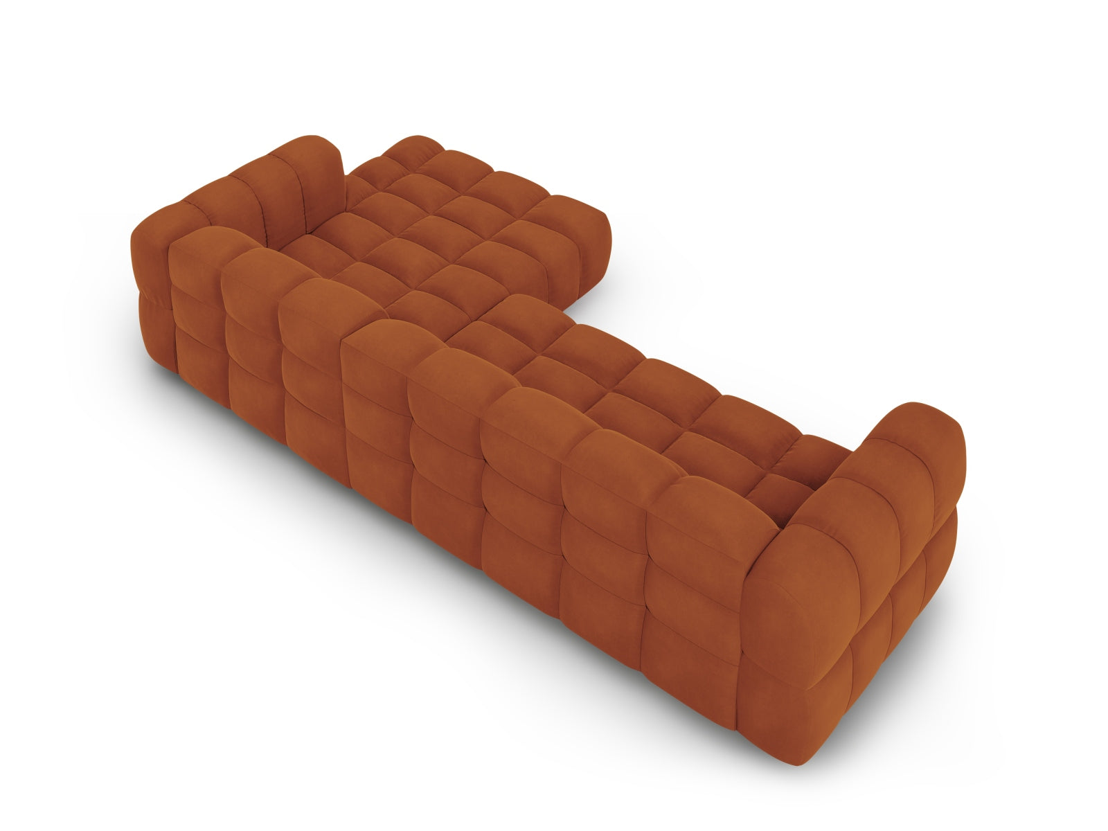 Elegantes modulares Ecksofa in Sky Velour, 4-Sitzer in stilvollem Terracotta, ideal für zeitgemäße Wohnräume von Cosmopolitan Design.