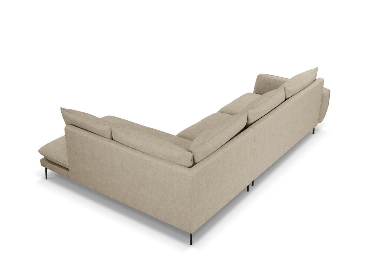 Vienna Ecksofa rechts 6 Sitzer 185cm in Beige/Schwarz-Positano präsentiert im Onlineshop von KAQTU Design AG. Ecksofa rechts ist von Cosmopolitan Design