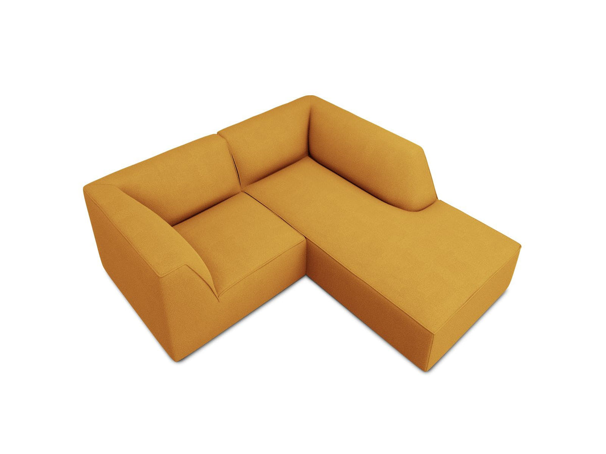 Modulares Ecksofa Siena rechts, 3-Sitzer in Light Beige-Scala Cordstoff, Massivholzrahmen, schwarze Kunststoffbeine, Sitzhöhe 40 cm.