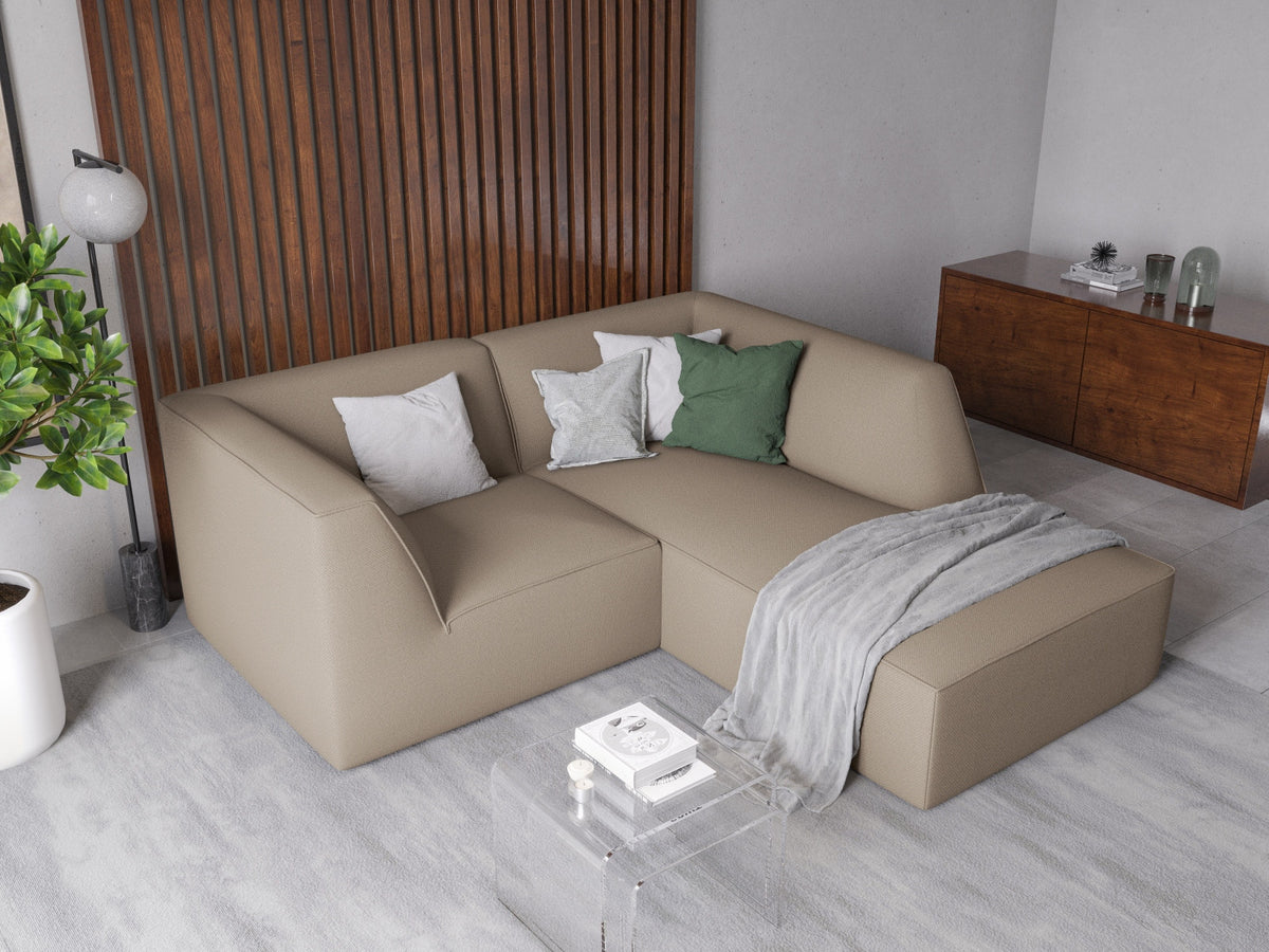 Modulares Ecksofa Siena rechts, 3-Sitzer in Light Beige-Scala Cordstoff, Massivholzrahmen, schwarze Kunststoffbeine, Sitzhöhe 40 cm.