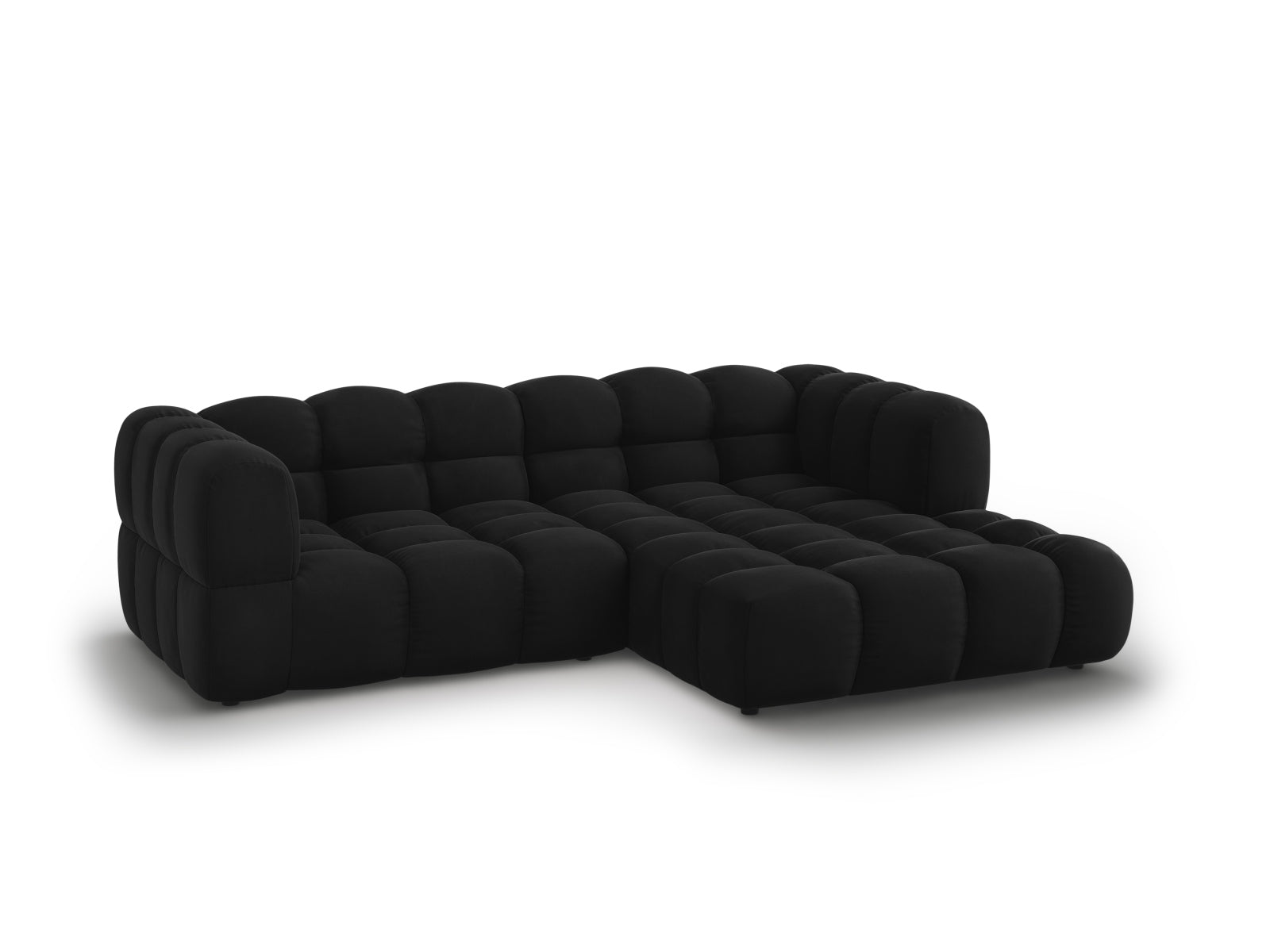 Entdecken Sie das elegante Sky Velour Ecksofa rechts 3 Sitzer (162 cm) von Cosmopolitan Design – stilvoll, modular und komfortabel für Ihr Wohnzimmer.