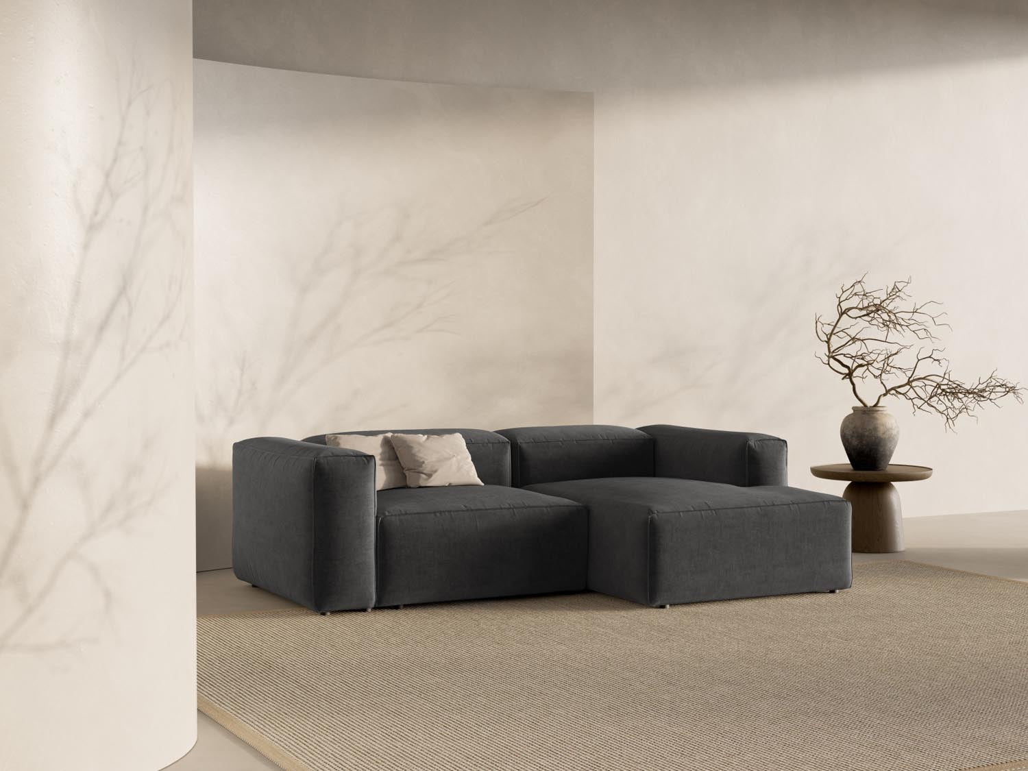 Bergamo Modular Ecksofa rechts 2 Sitzer in Graphite-Liberty präsentiert im Onlineshop von KAQTU Design AG. Ecksofa rechts ist von Cosmopolitan Design