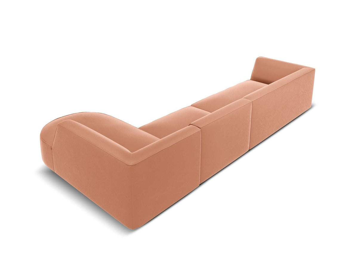 Modulares Ecksofa rechts mit Samtbezug in Beige-Salvador, Récamiere, Massivholzrahmen und schwarzen Kunststoffbeinen, 5-Sitzer Ausführung.