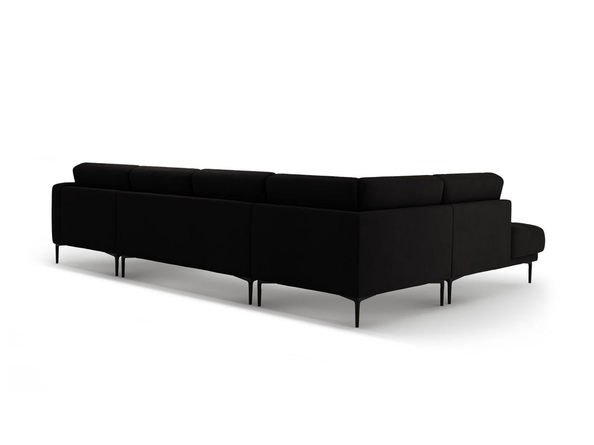Grünes Samt-Panorama-Ecksofa links mit schwarzen Metallbeinen, grosser Sitzfläche und Récamiere, Modell Lazio von Cosmopolitan Design.