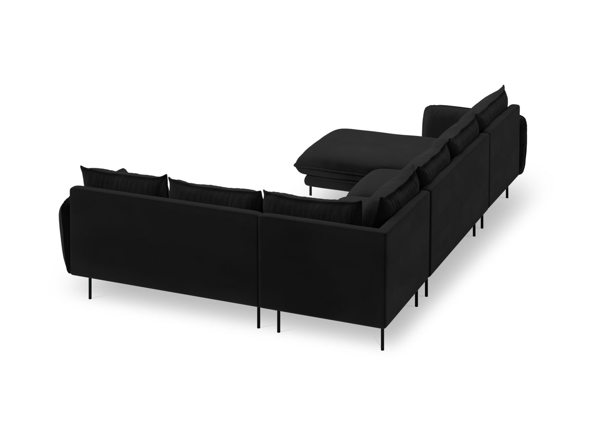 Vienna Velour Panoramic Ecksofa rechts 7 Sitzer 235cm in Black/Schwarz-Bluvel präsentiert im Onlineshop von KAQTU Design AG. Ecksofa rechts ist von Cosmopolitan Design