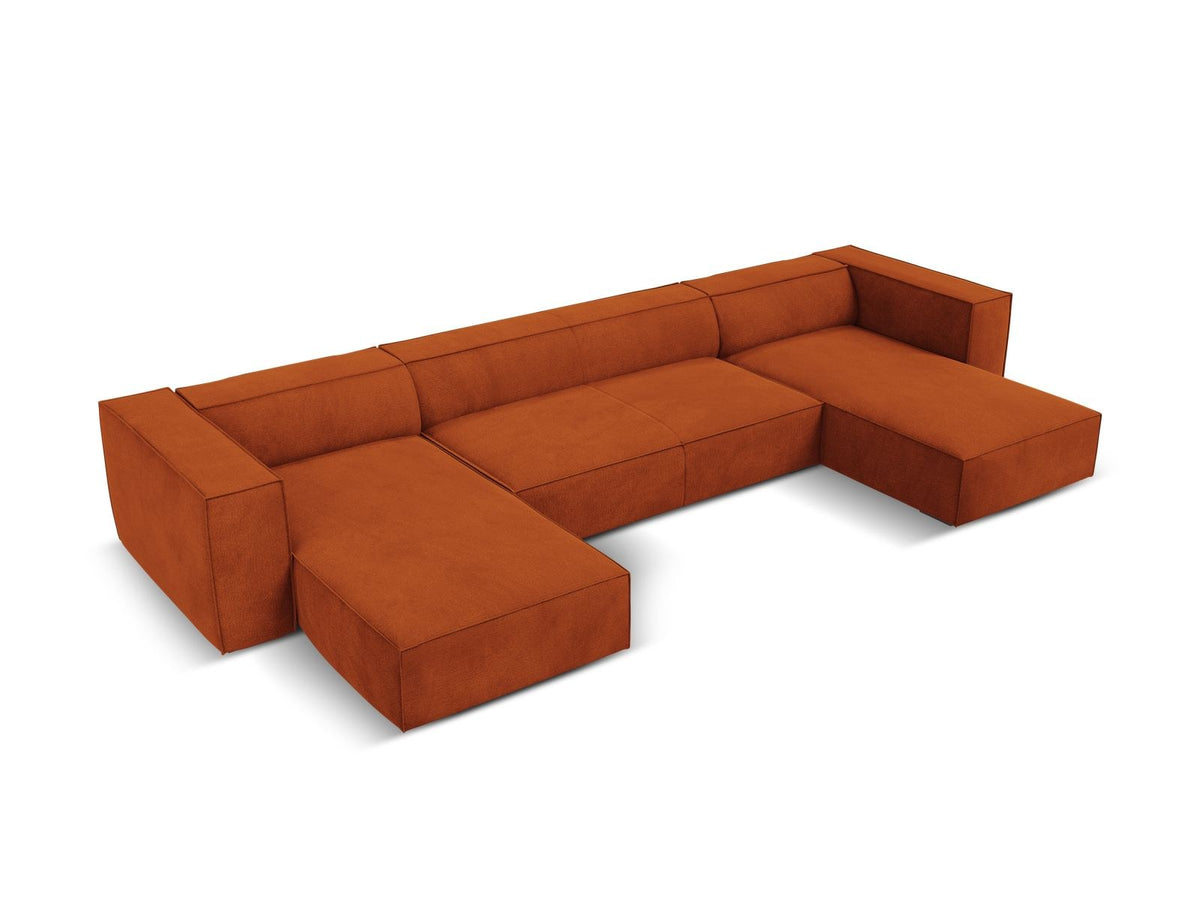 Terracotta-farbenes Panorama-Sofa mit Récamiere, Chenille-Bezug, schwarzen Buchenholzbeinen und Kiefer-Rahmen, sechs Sitzplätze.