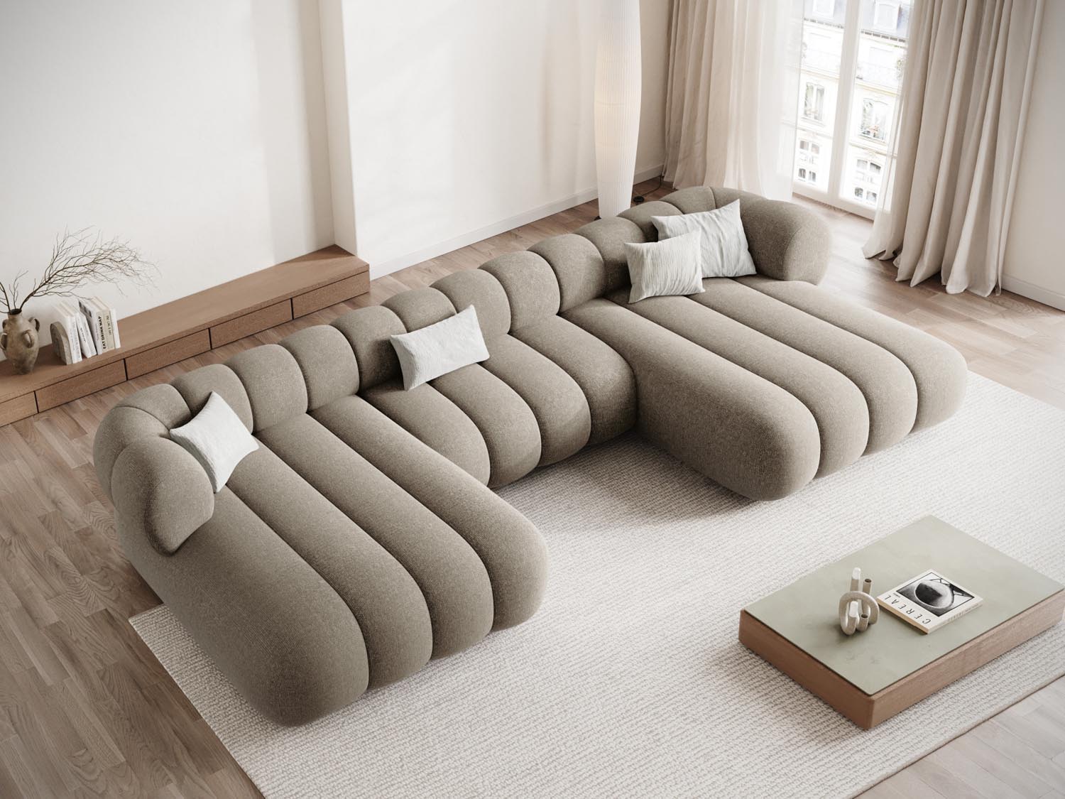 Entdecken Sie das elegante Koge Panoramic Sofa 6 Sitzer 165cm von Cosmopolitan Design – der perfekte Mittelpunkt für Ihr Wohnzimmer! Komfort trifft Stil.