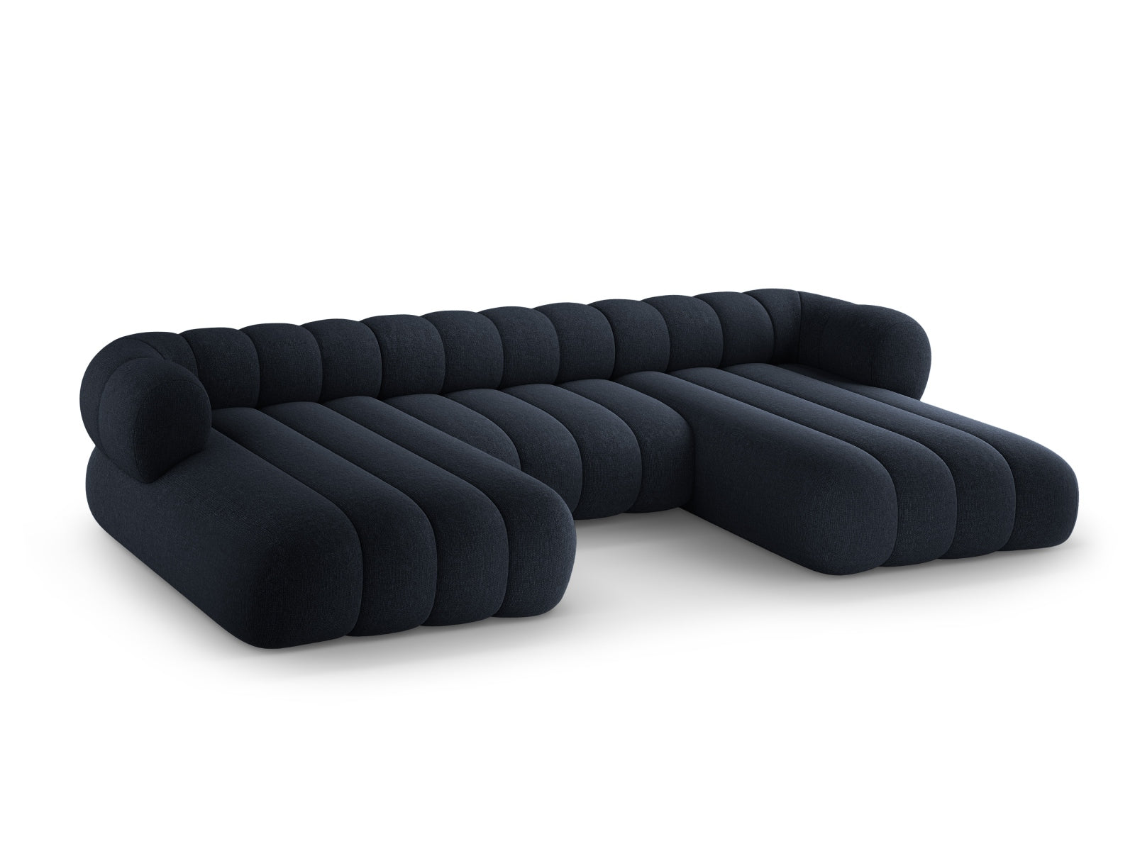 Erleben Sie das Koge Panoramic Sofa 6 Sitzer 165cm von Cosmopolitan Design – ein stilvolles Sofa, das Komfort und Eleganz vereint!