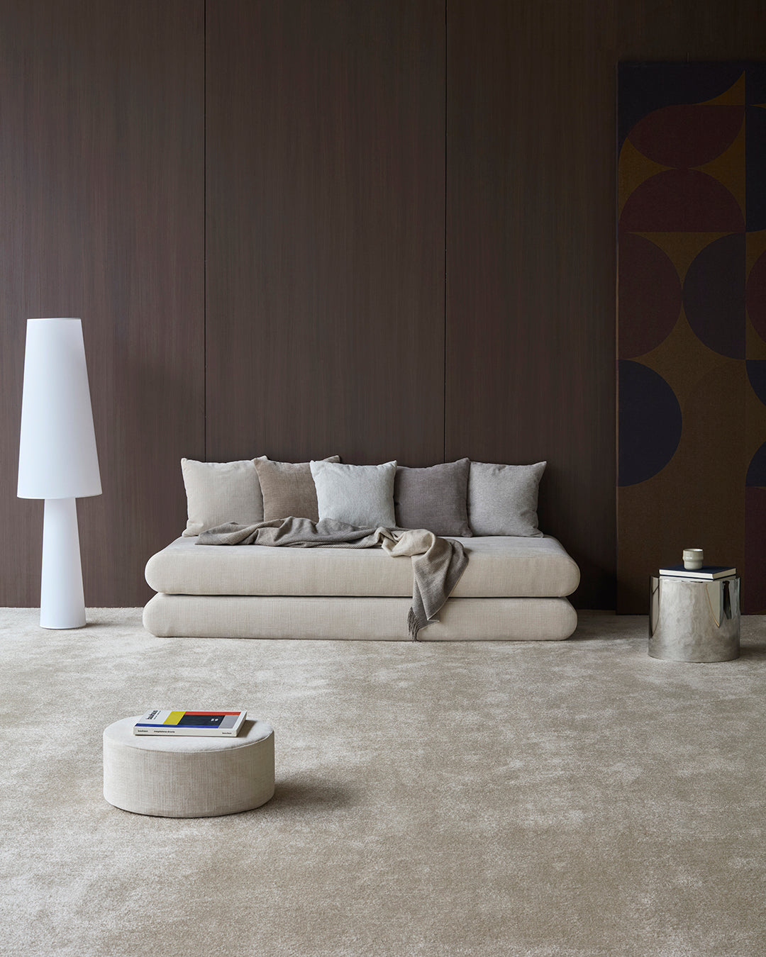 Circlus Tagesbett in 410 Esina Almond präsentiert im Onlineshop von KAQTU Design AG. Bettsofa ist von Innovation Living