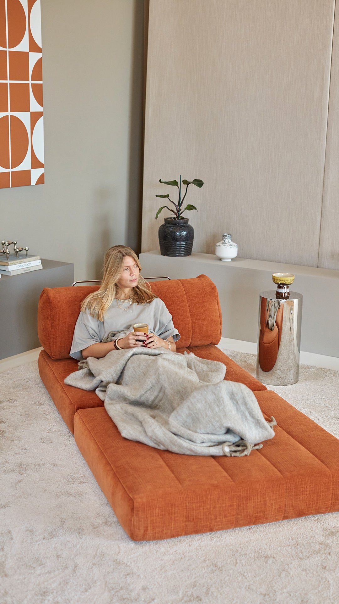 CozyPad Sessel in 412 Esina Rust Orange präsentiert im Onlineshop von KAQTU Design AG. Bettsessel ist von Innovation Living