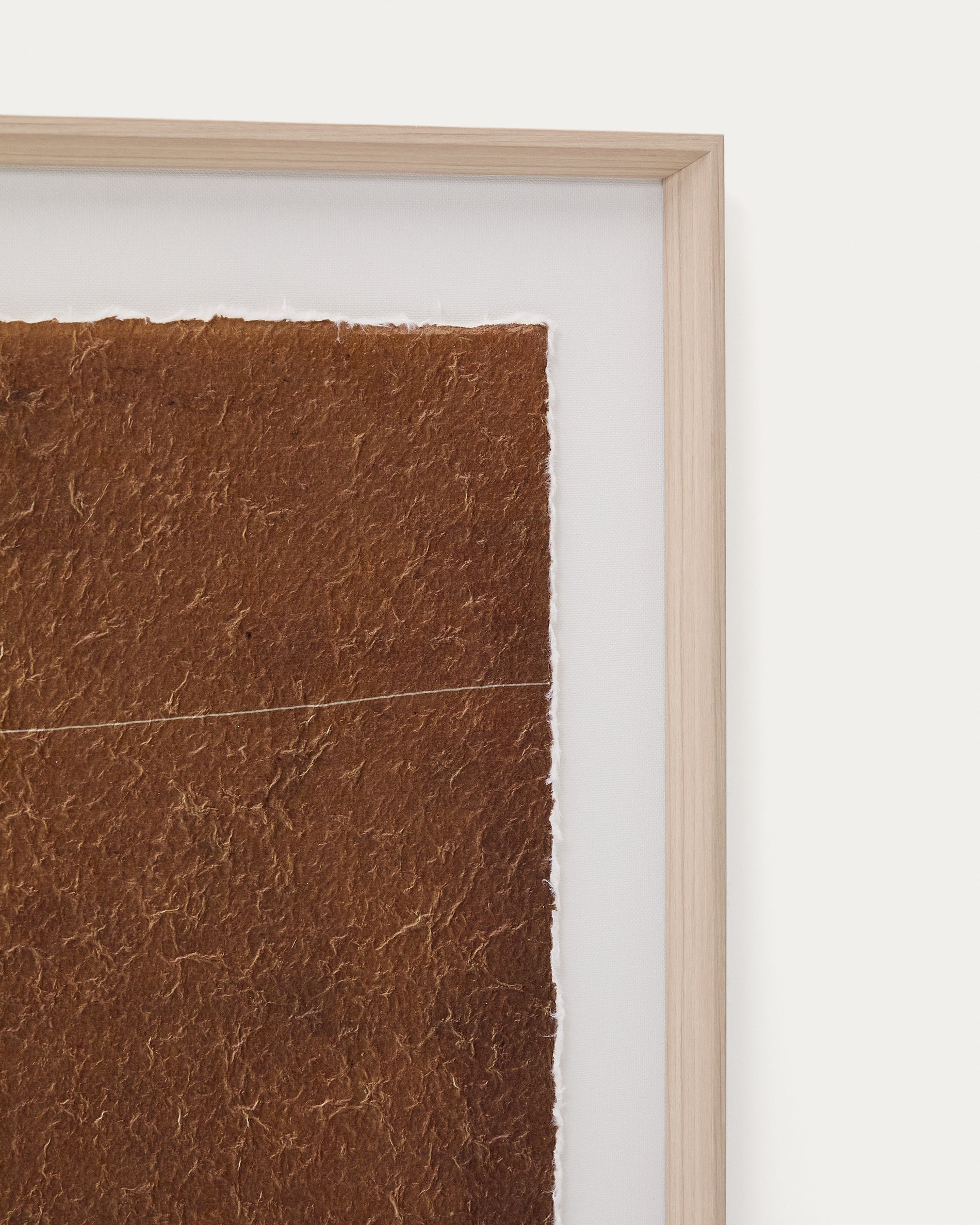 Bild Durkan aus Recyclingpapier braun 50 x 70 cm in Braun präsentiert im Onlineshop von KAQTU Design AG. Bild ist von Kave Home