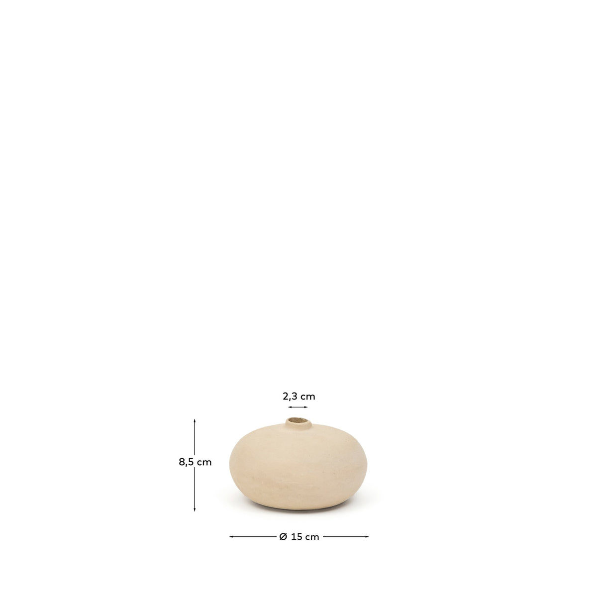 Weisse Vase Nivala aus Pappmaché von Kave Home, kompakte runde Form mit glattem Finish, Höhe 8,5 cm, handgefertigtes Unikat.