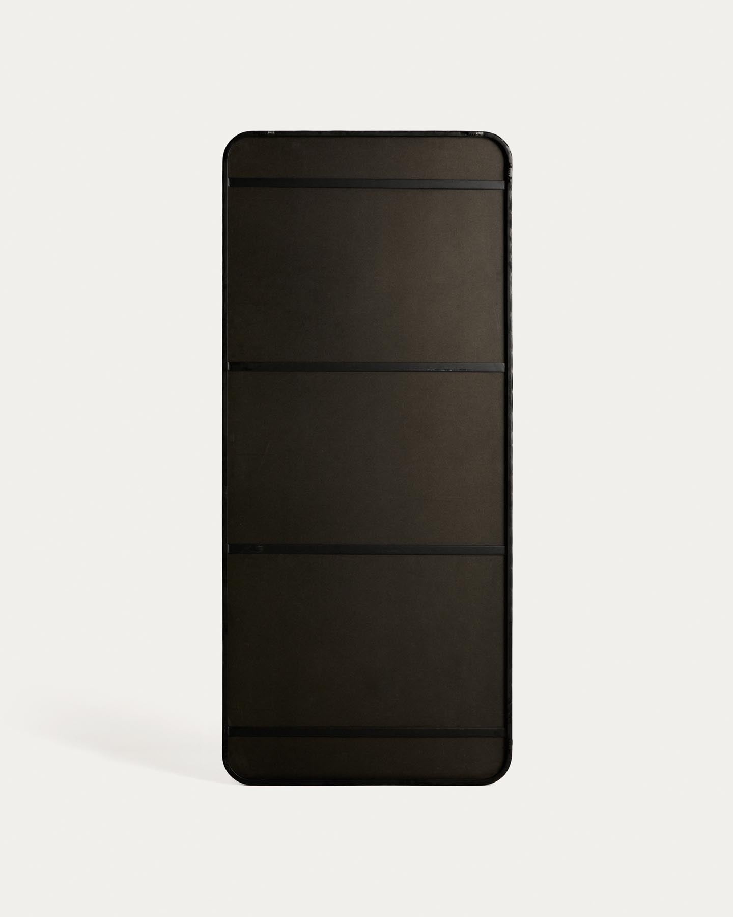 Spiegel Marco mit schwarzem Metall, 80 x 180 cm in Schwarz präsentiert im Onlineshop von KAQTU Design AG. Spiegel ist von Kave Home