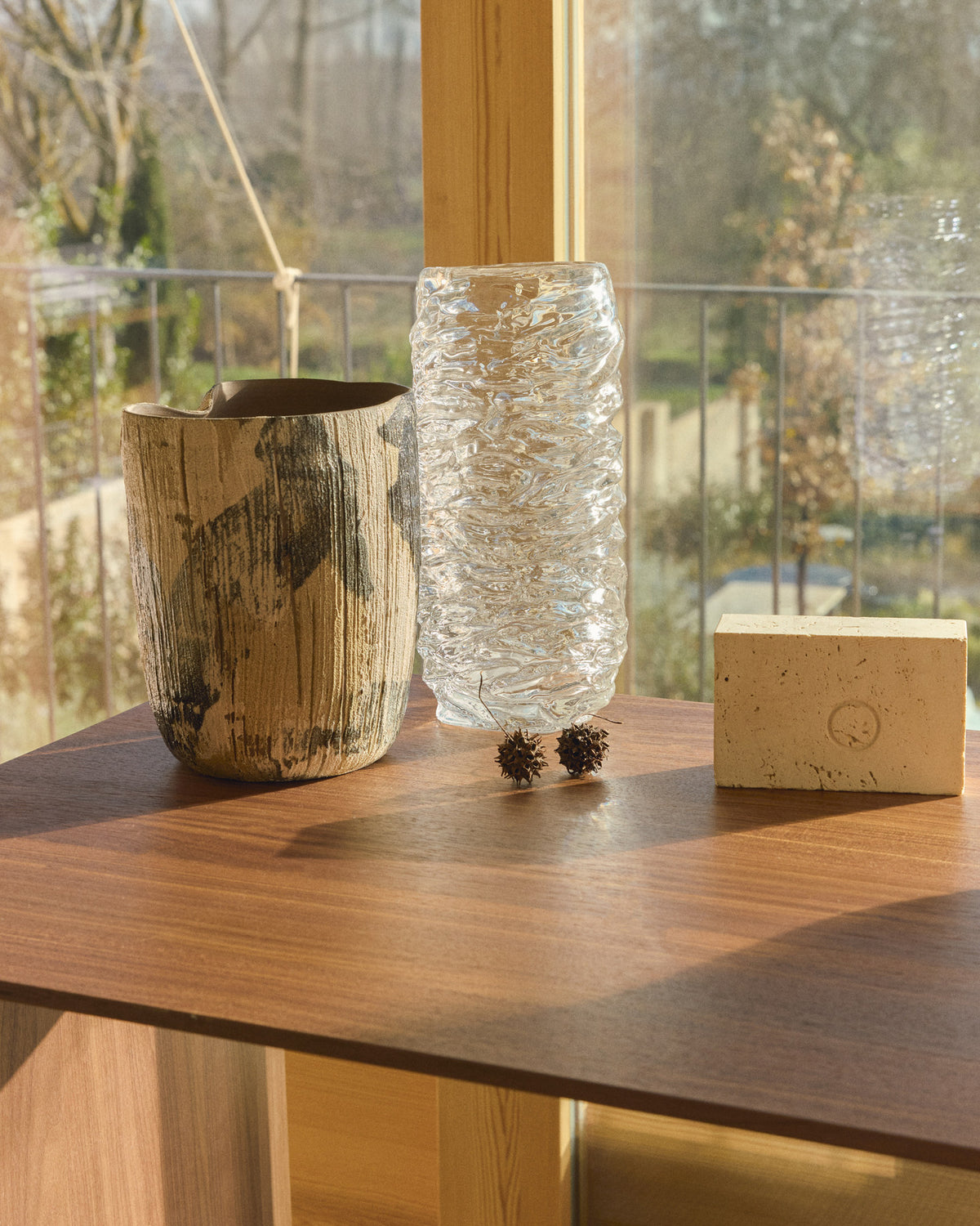 Keramikvase Dirva in Braun, 38 cm in Braun präsentiert im Onlineshop von KAQTU Design AG. Vase ist von Kave Home