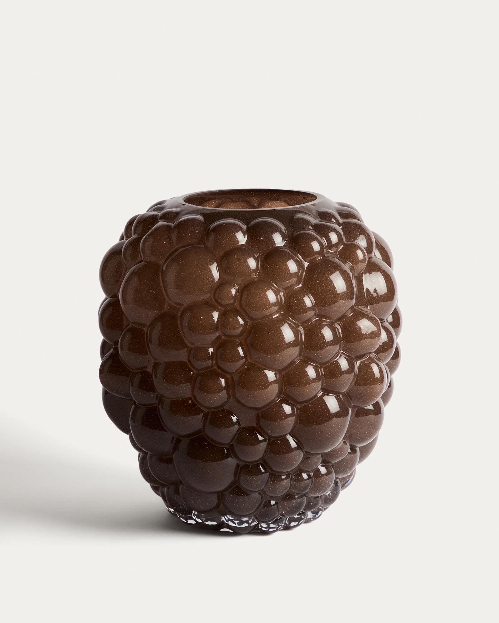 Vase Mure aus braunem Glas, 30 cm in Transparent präsentiert im Onlineshop von KAQTU Design AG. Vase ist von Kave Home