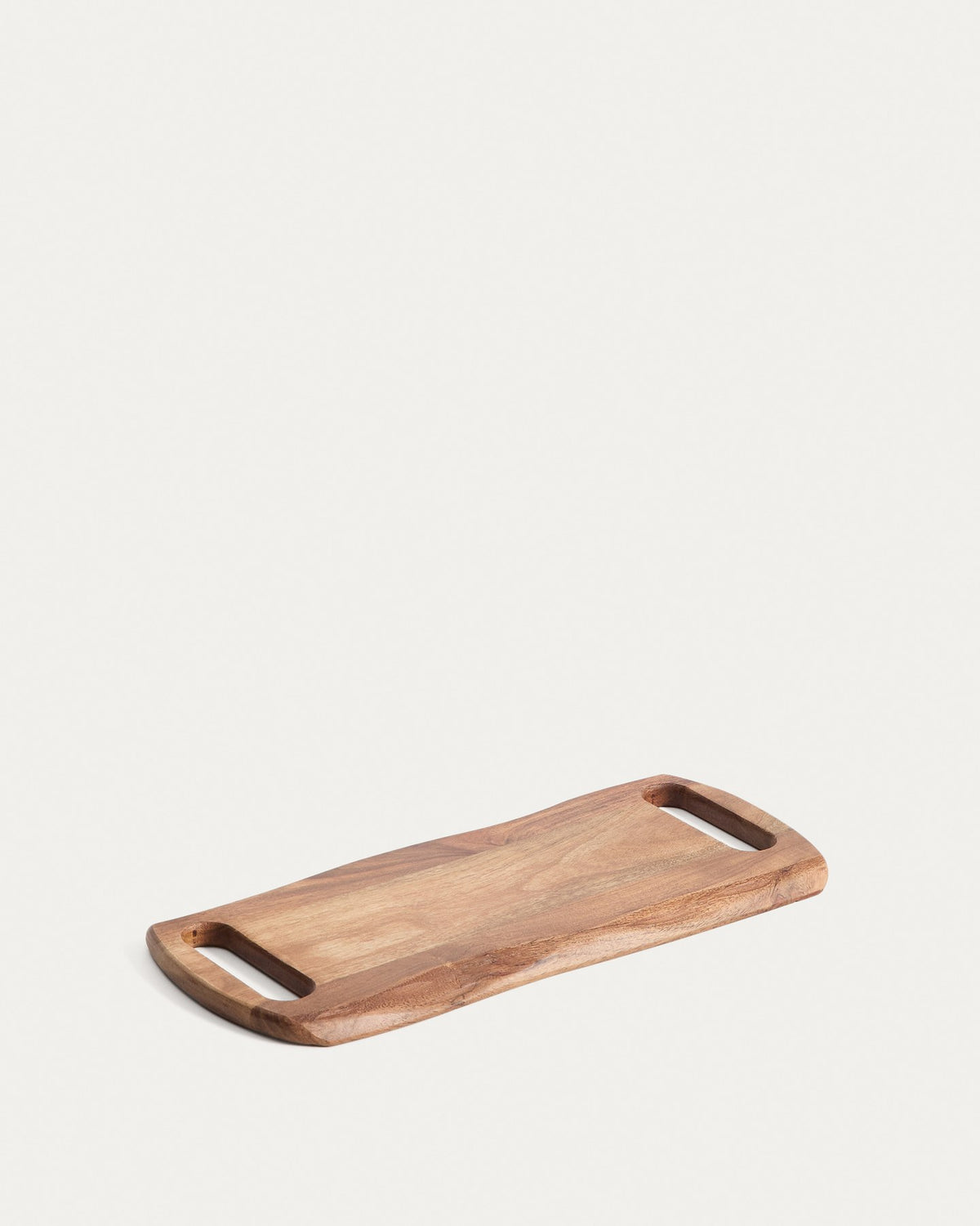 Braunes Servierbrett Zeun aus Akazienholz mit natürlicher Holzmaserung, rechteckige Form, Grösse 40 x 20 x 1.5 cm, lackierte Oberfläche.