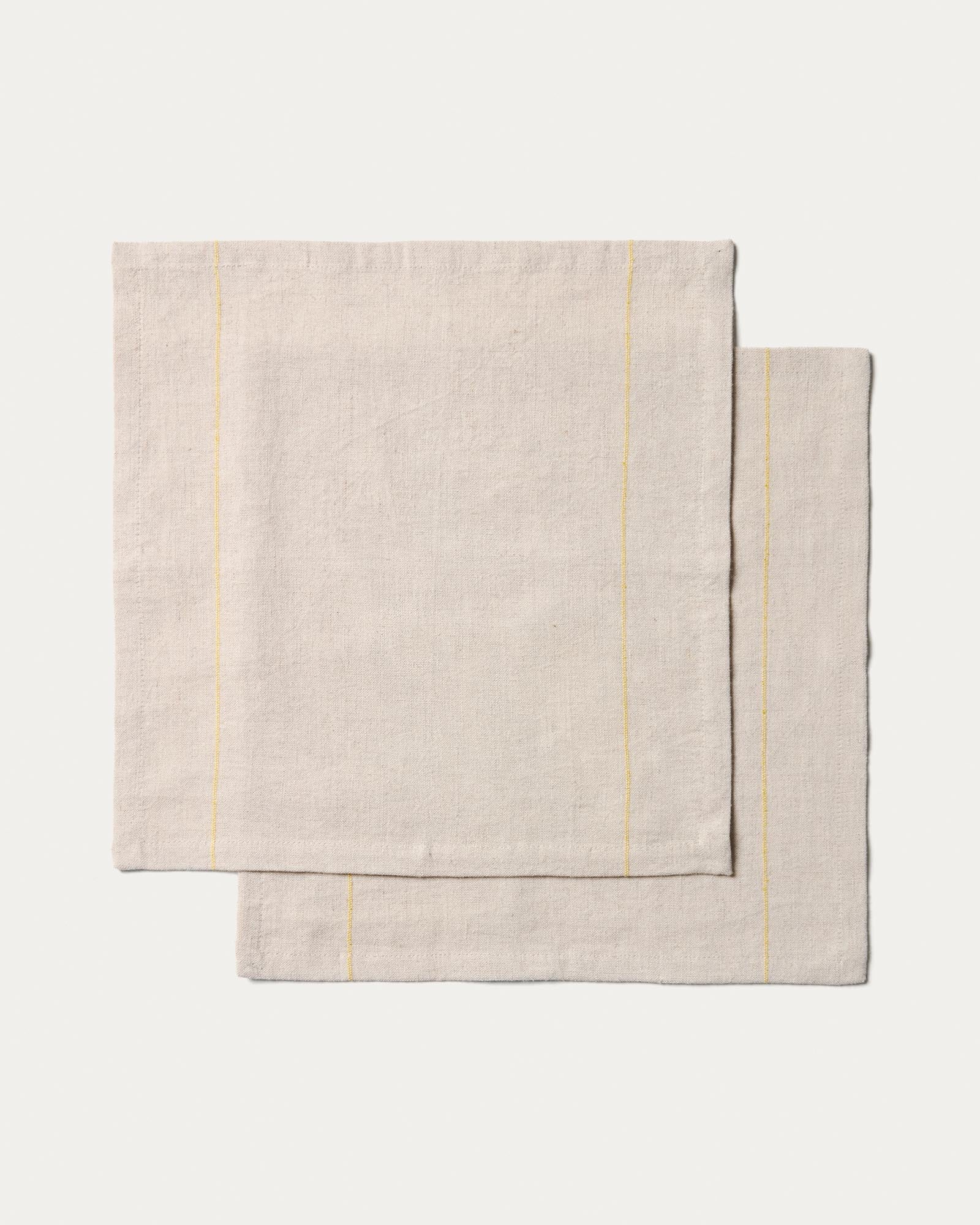 Set Ulaen mit 2 Servietten aus Baumwolle und Leinen in Beige mit gelben Streifen, 35 x 35 cm in Beige präsentiert im Onlineshop von KAQTU Design AG. Servietten ist von Kave Home