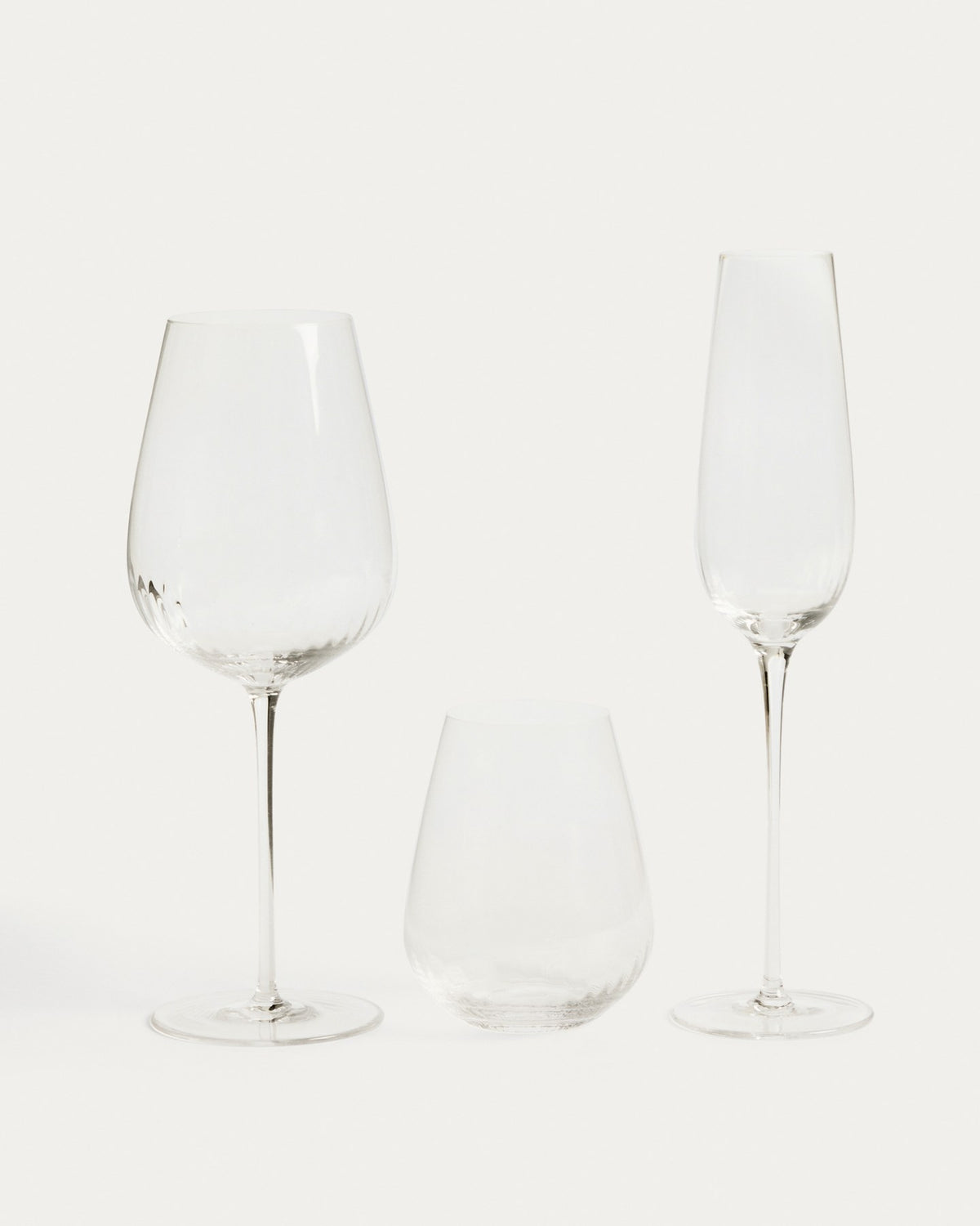 Transparentes Sektglas Davel aus Klarglas mit abgerundetem Boden und schlanker Silhouette, Fassungsvermögen 21,5 cl, von Kave Home