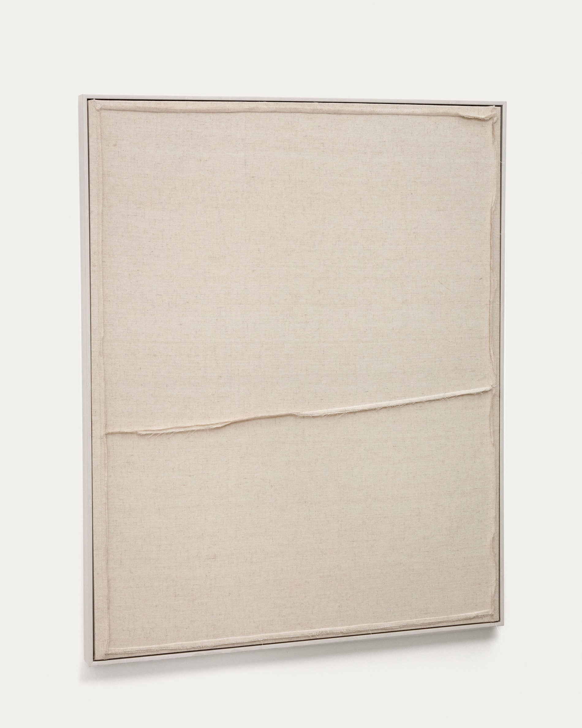 Das Bild Maha horizontal von Kave Home besticht durch sein elegantes Design und warme Töne, perfekt für zeitgemässe Wohnräume.