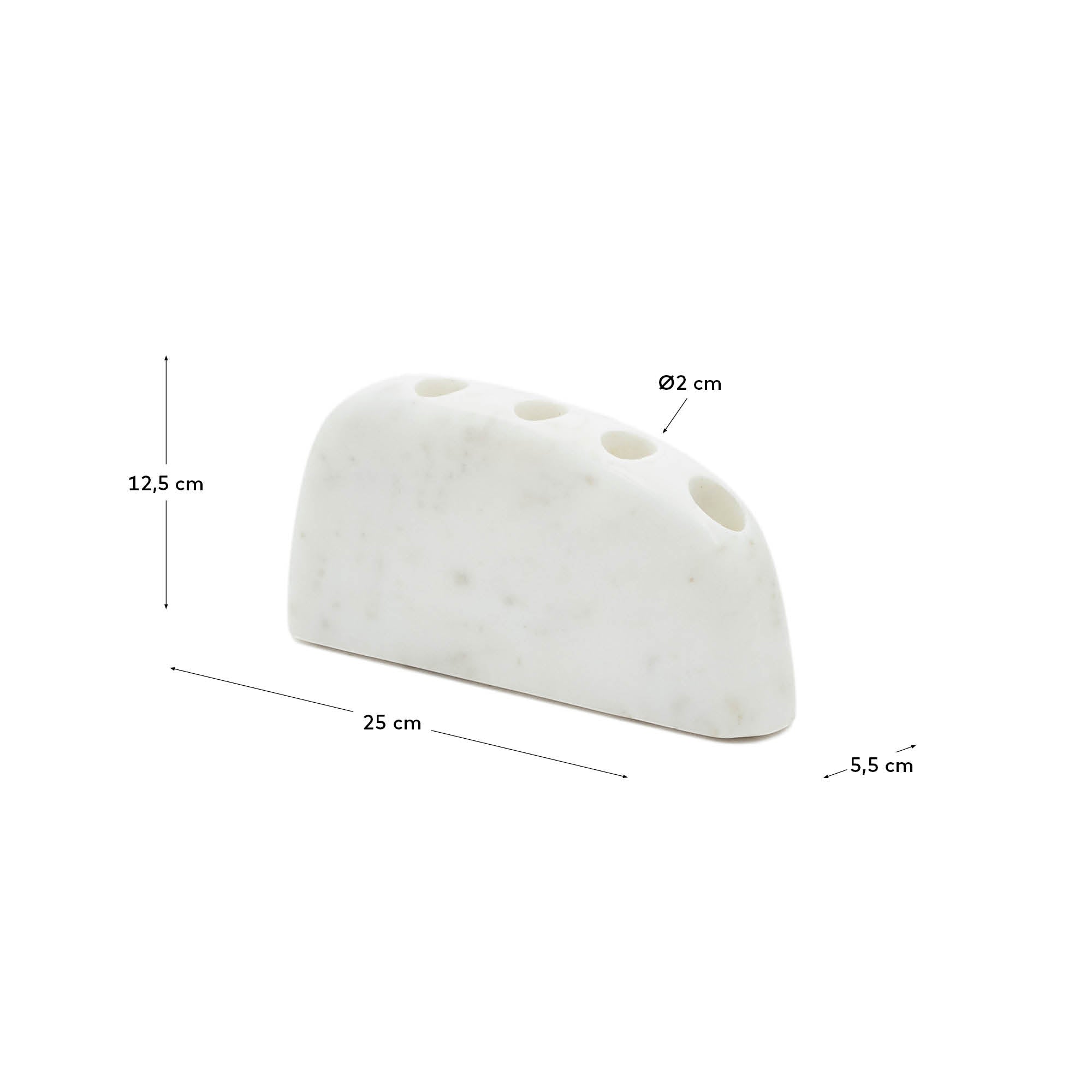 Stilvoller Kerzenhalter Signe aus hochwertigem weissem Marmor, 10 cm hoch. Perfekt für jede Einrichtung und schafft eine elegante, gemütliche Stimmung.