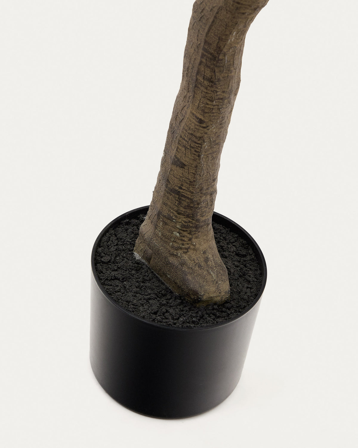 Kunstbaum Ficus mit schwarzem Topf 210 cm in Grün, Braun präsentiert im Onlineshop von KAQTU Design AG. Kunstpflanze ist von Kave Home
